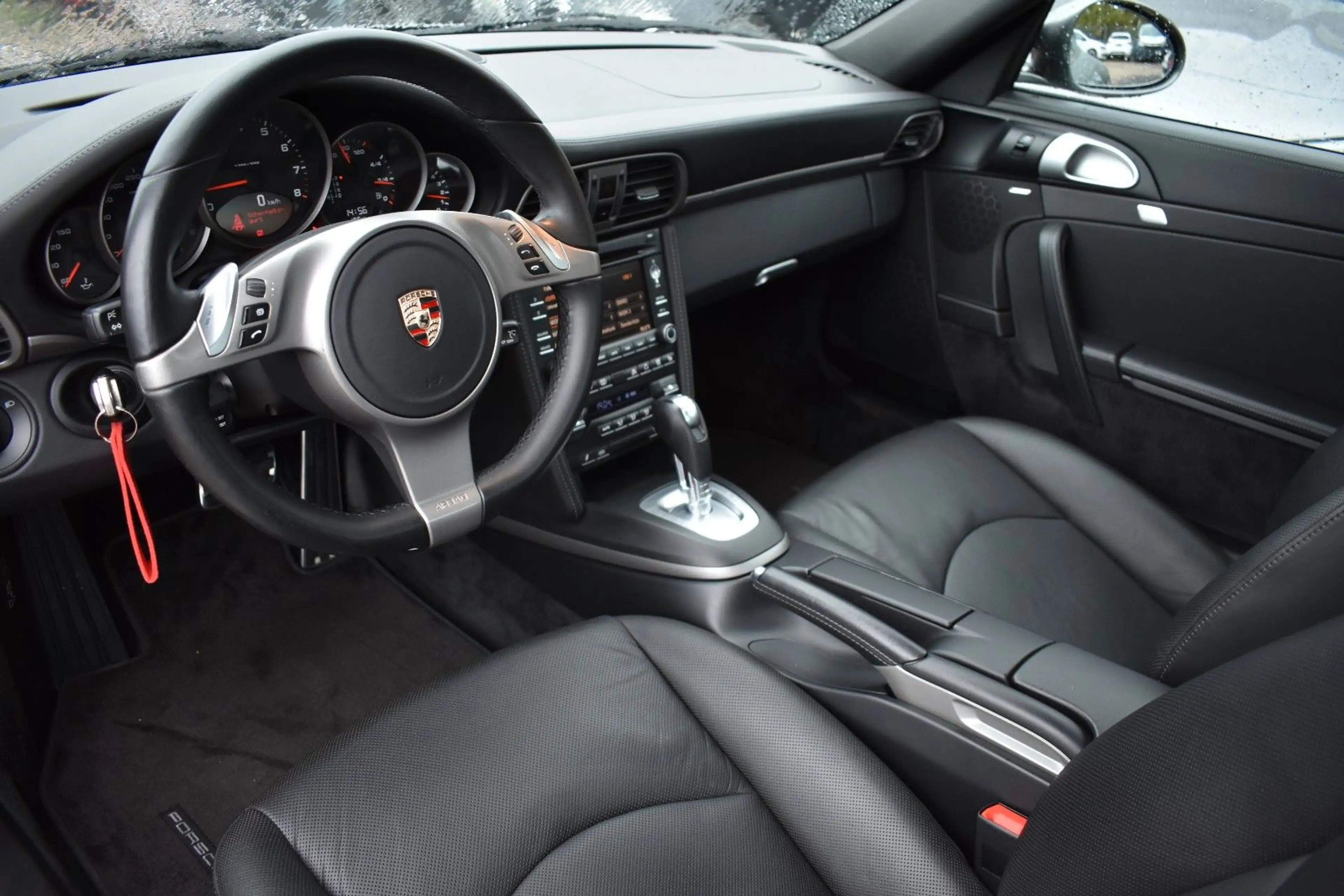 Porsche 911 Carrera Coupe PDK/BOSE/NAVI/SPORT ABGAS — photo 8