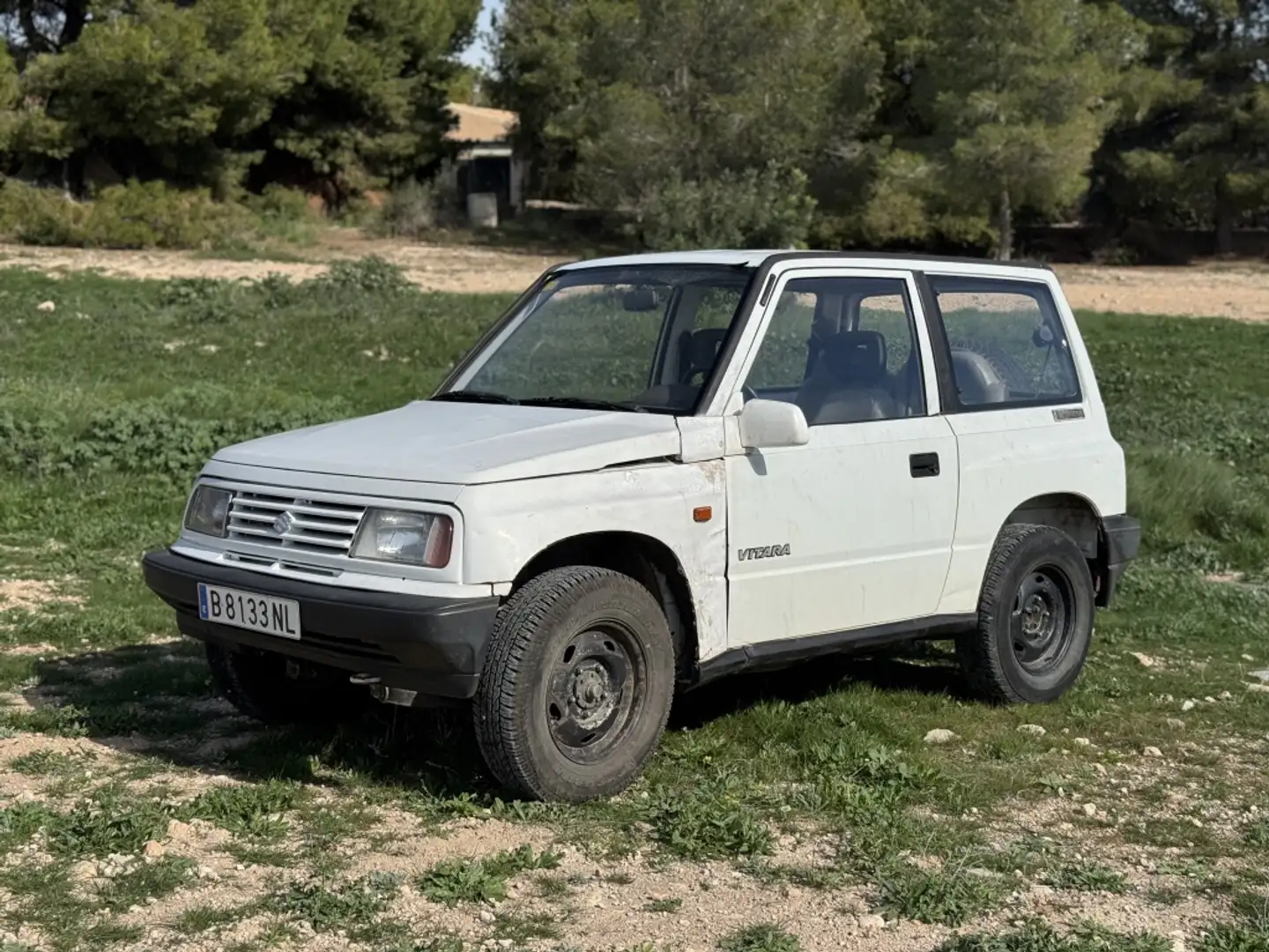 Suzuki Vitara 1.6 Techo Metálico Lujo Blanco - 1