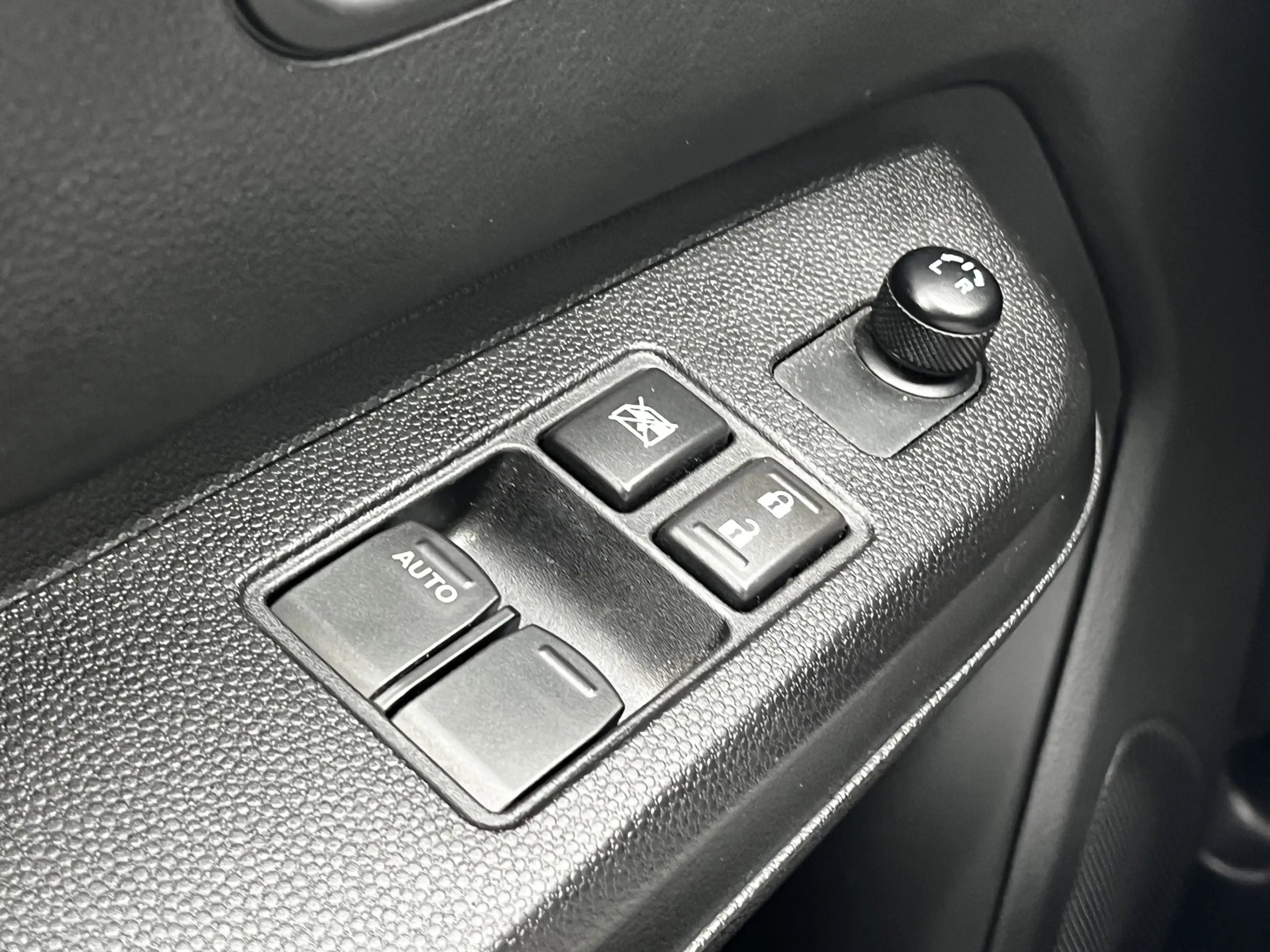 Suzuki Ignis 1.2 Smart Hybrid Airco Cruise Trekhaak NL auto — photo 25