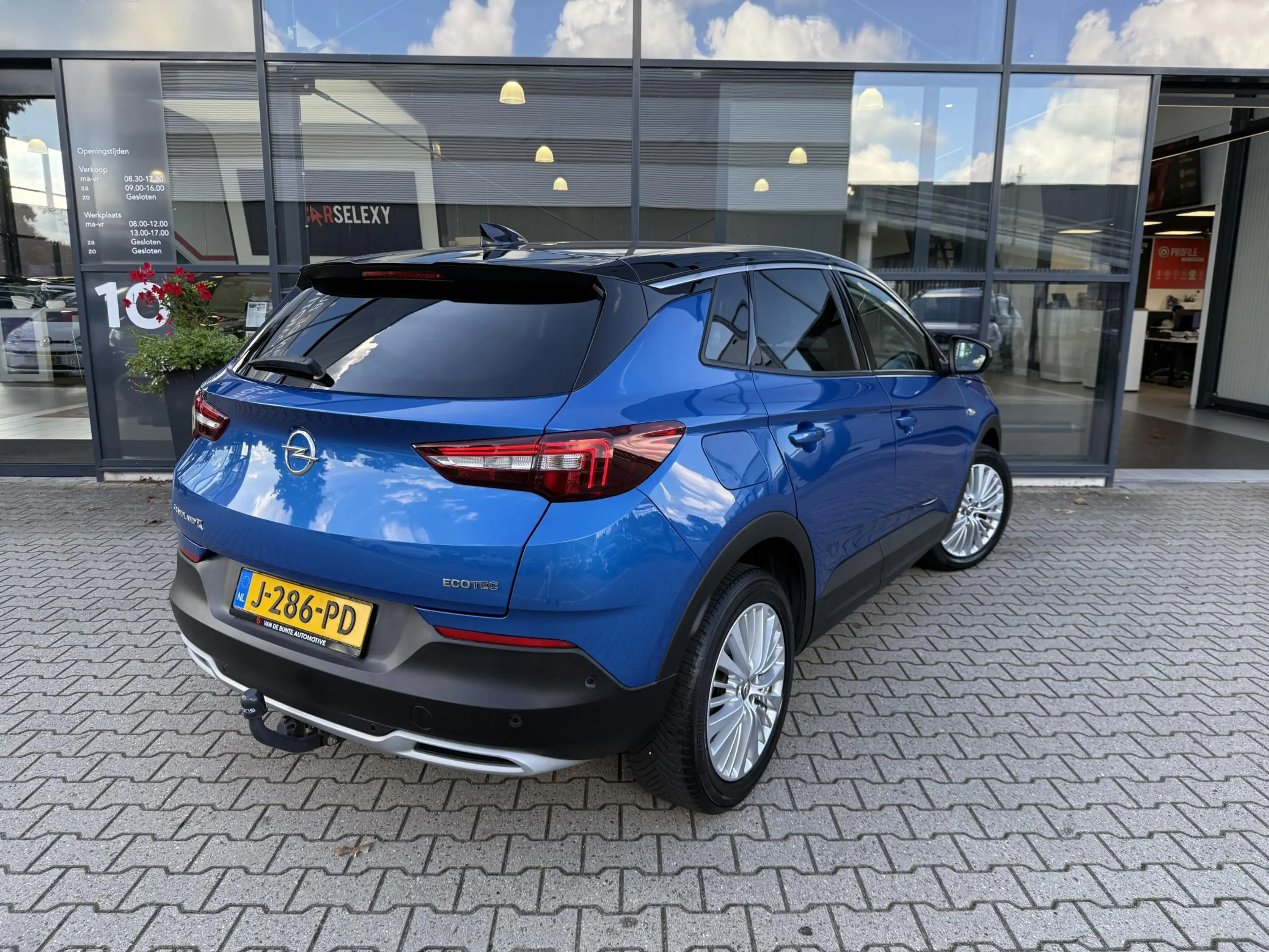 Opel Grandland X 1.2 Turbo Innovation *Trekhaak & Stoelverwarming* — photo 2