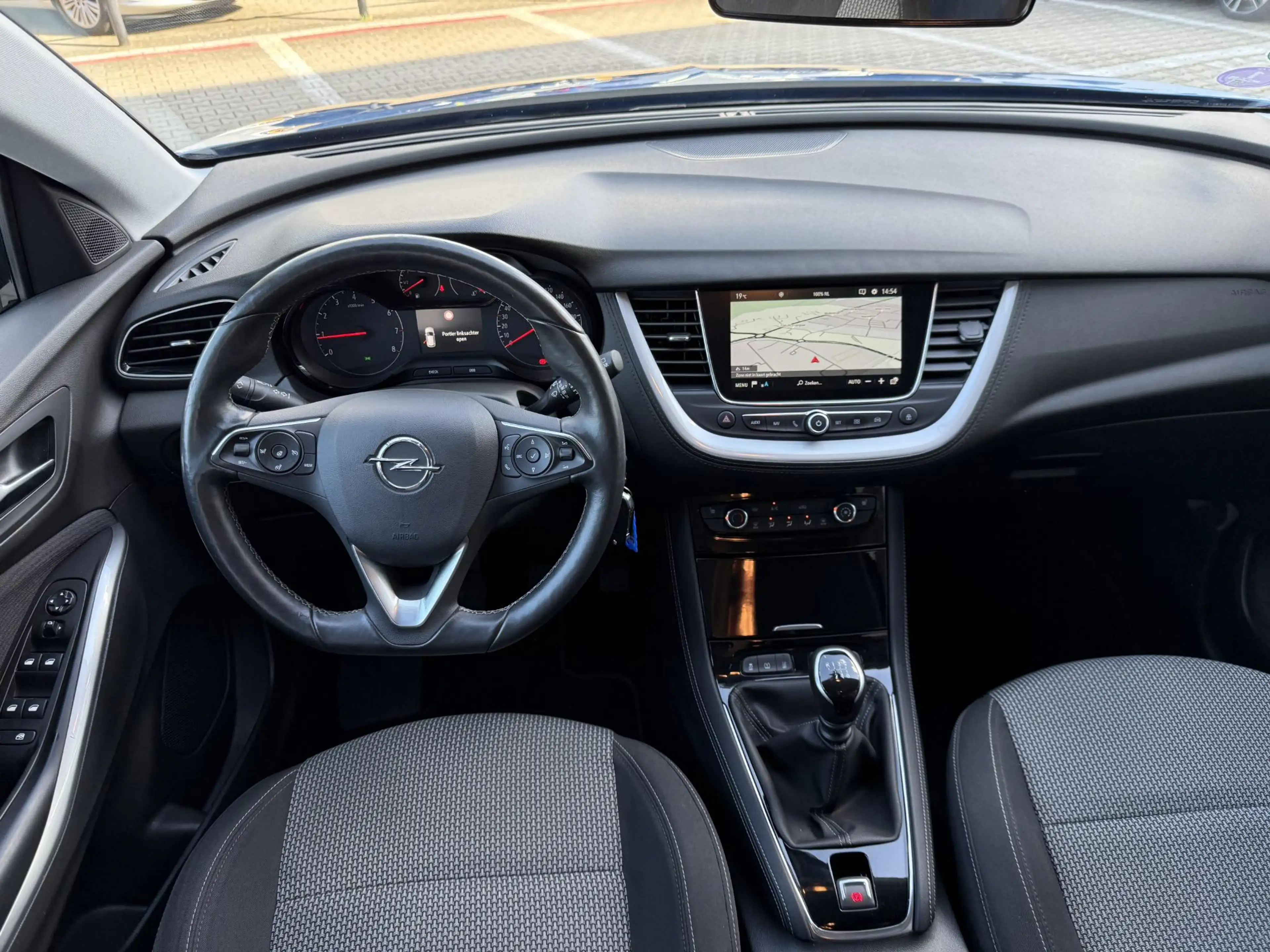 Opel Grandland X 1.2 Turbo Innovation *Trekhaak & Stoelverwarming* — photo 3