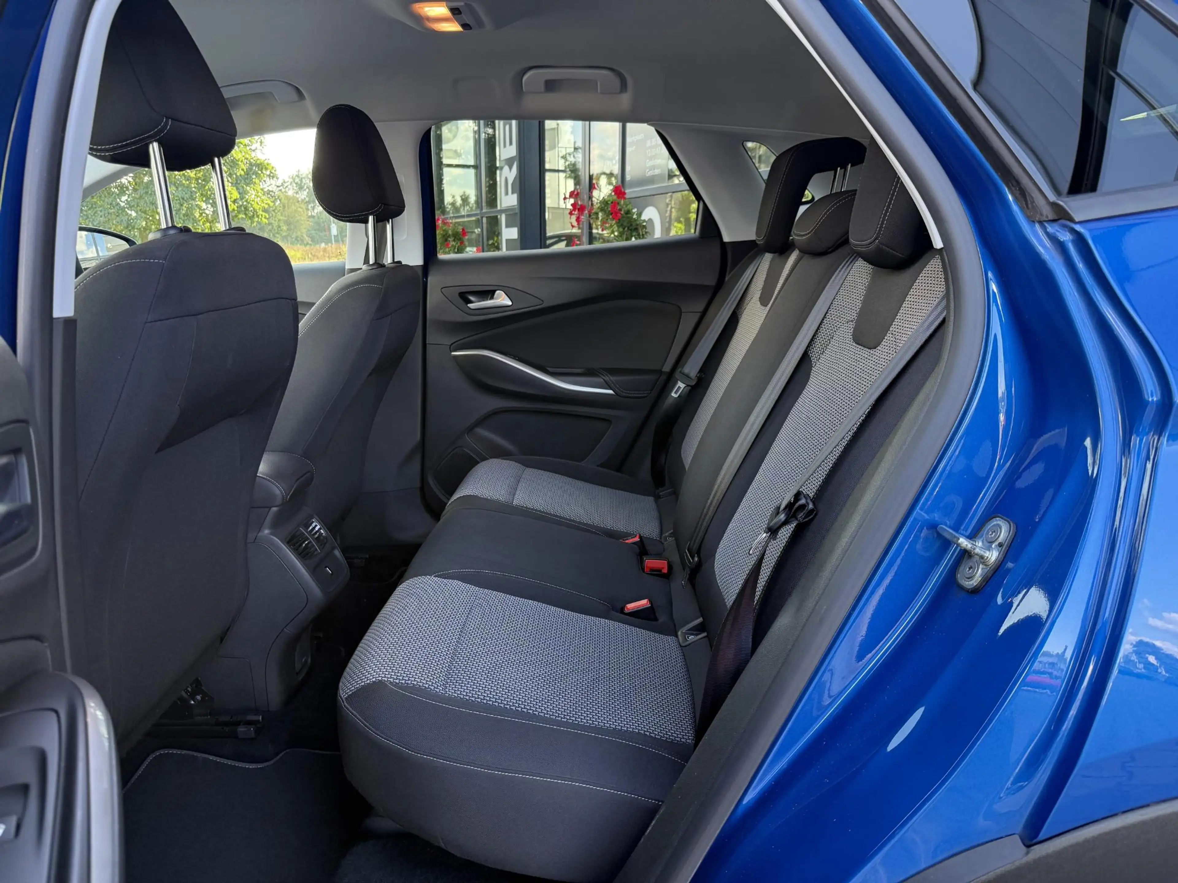 Opel Grandland X 1.2 Turbo Innovation *Trekhaak & Stoelverwarming* — photo 10