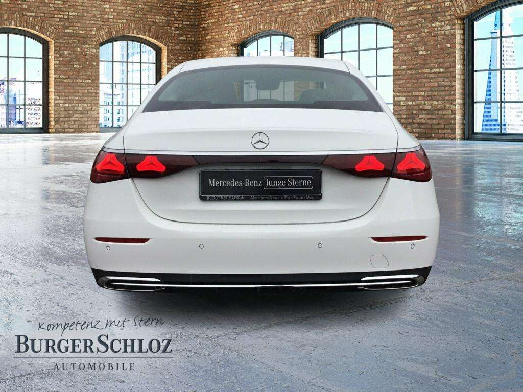 Mercedes-Benz E 200