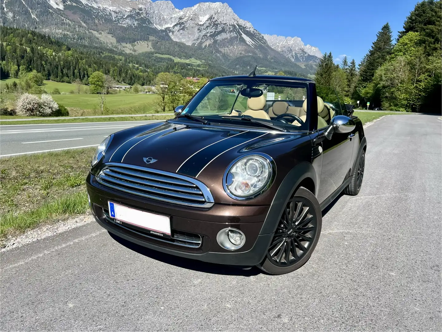 MINI Cooper Cabrio Austattungspaket Chili Braun - 1