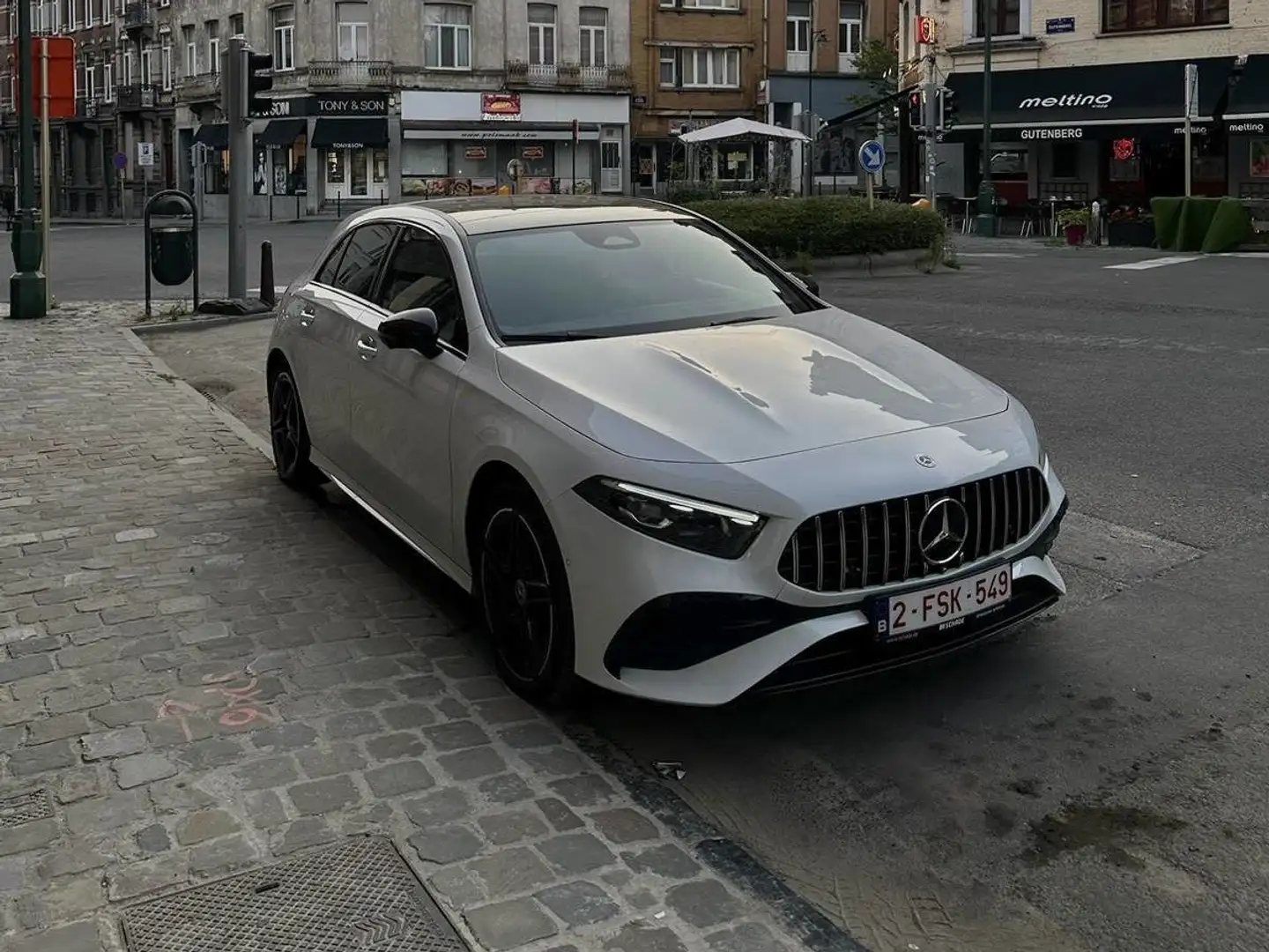 Mercedes-Benz A 250 AMG LINE FACELIFT - 1