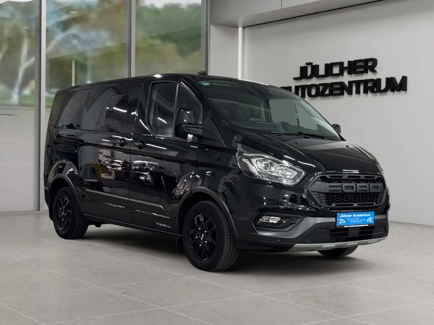 Ford Transit Custom Trail Mild-Hybrid, 8-Sitzer Noir - 1