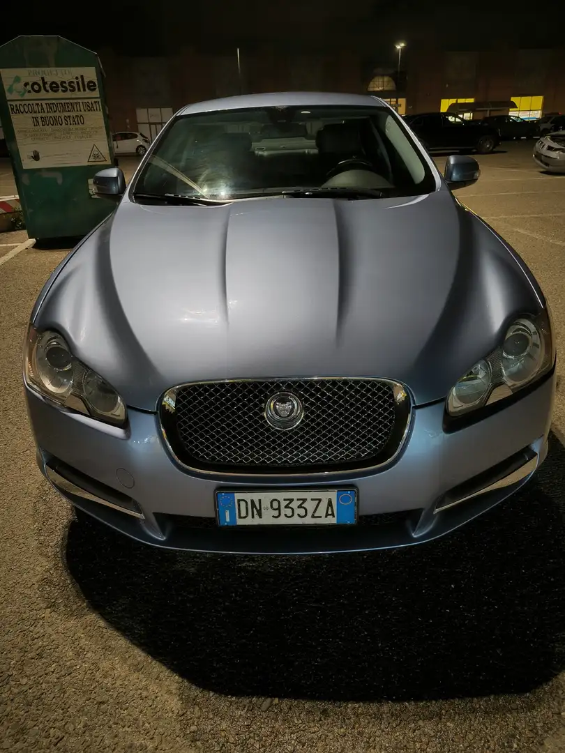 Jaguar XF 2.7d Premium Luxury auto - 2