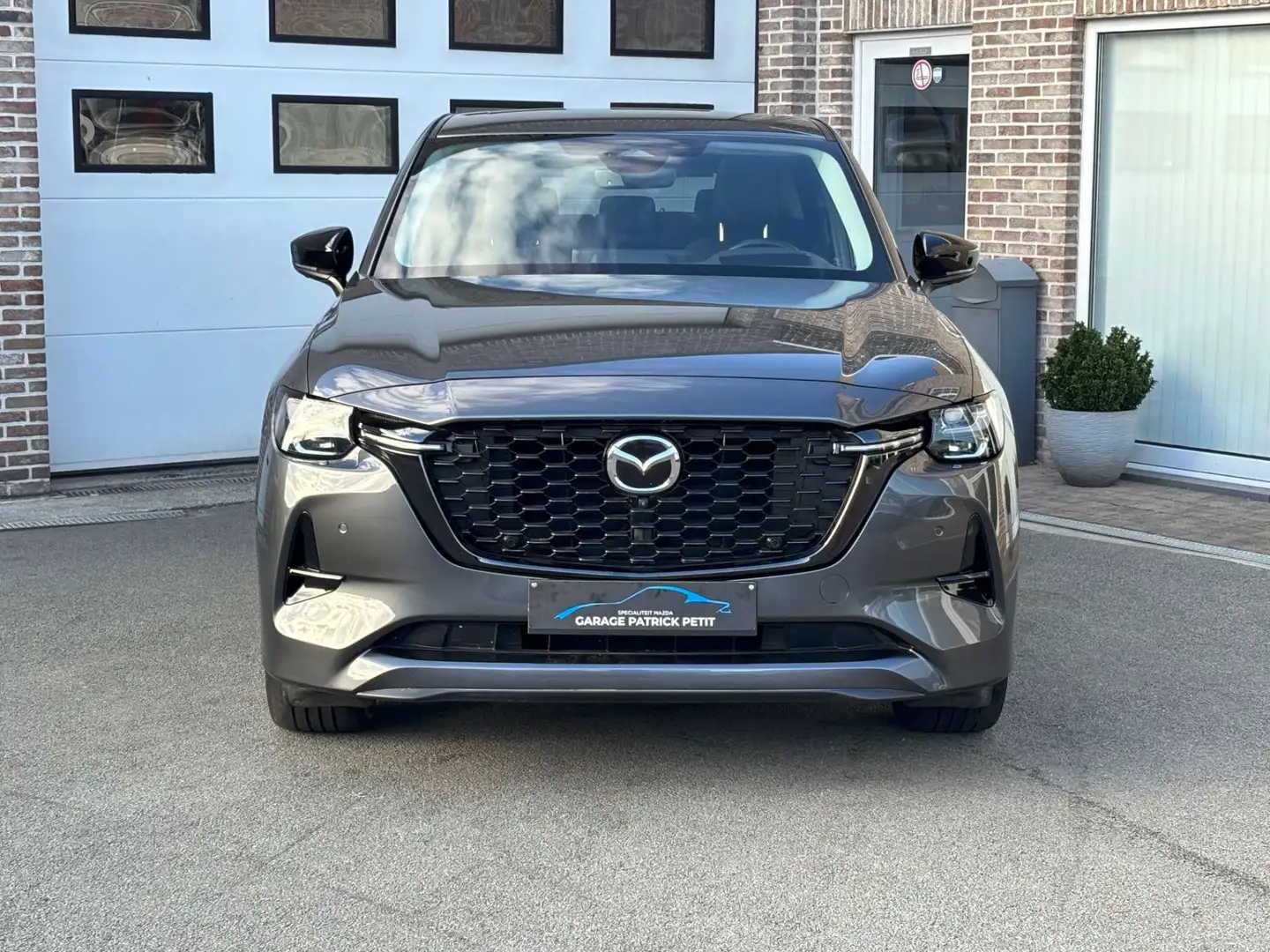 Mazda CX-60 CX-60 2.5 PHEV HOMURA / ALLE PAKKETTEN / 49000km Gris - 2