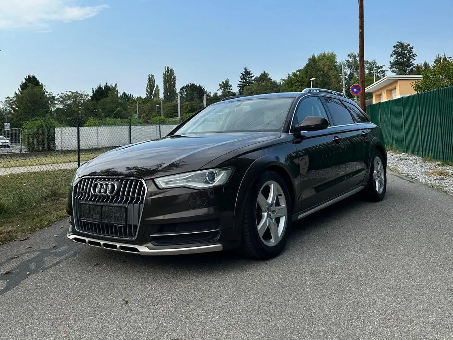 Audi A6 allroad AUDI A6 allroad quatro 3.0 TDI Intense Braun - 1