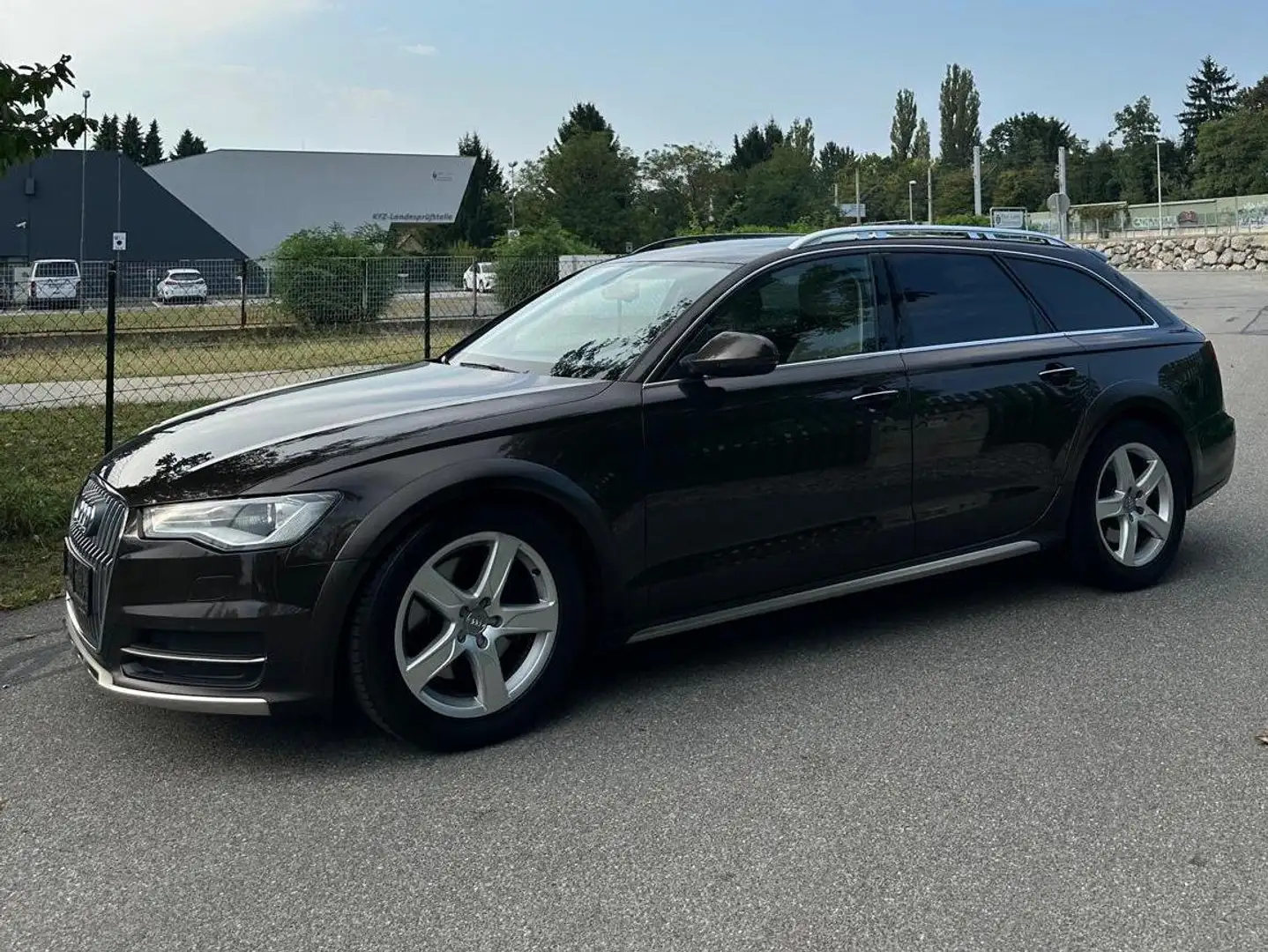 Audi A6 allroad AUDI A6 allroad quatro 3.0 TDI Intense Braun - 2