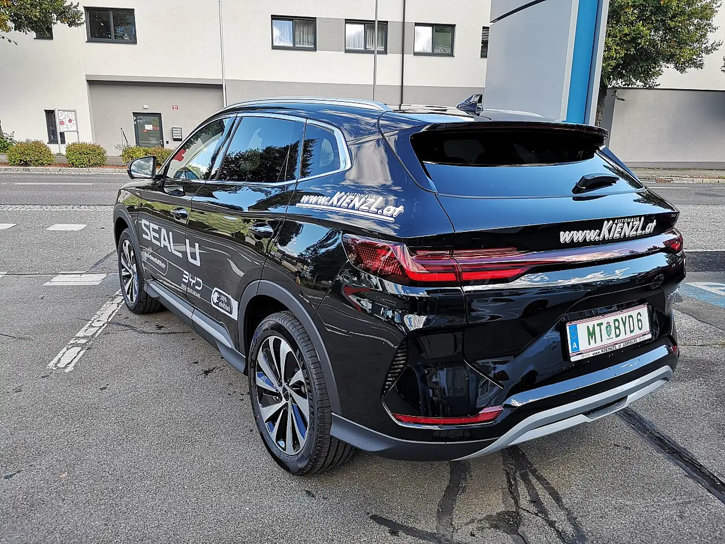 BYD Seal U Design Österreich Paket 87 kWh Schwarz - 2