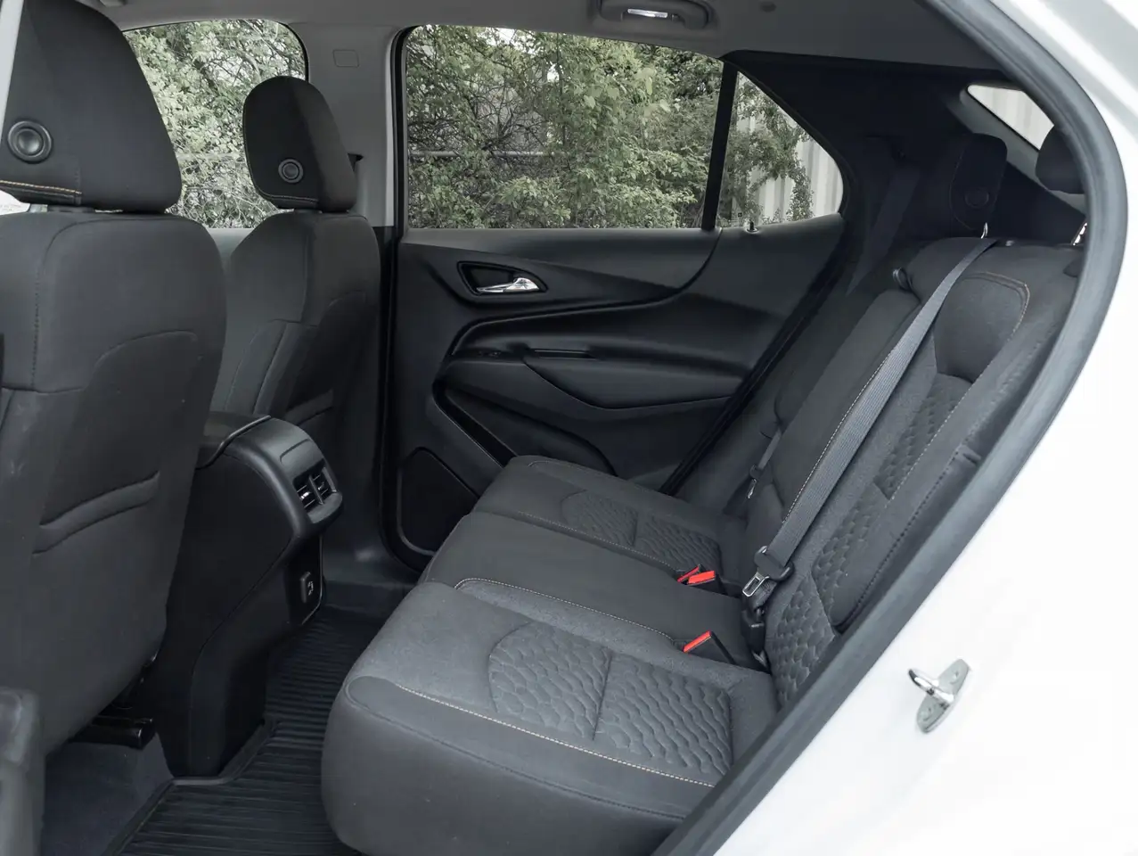 Chevrolet Equinox снимка Chevrolet Equinox