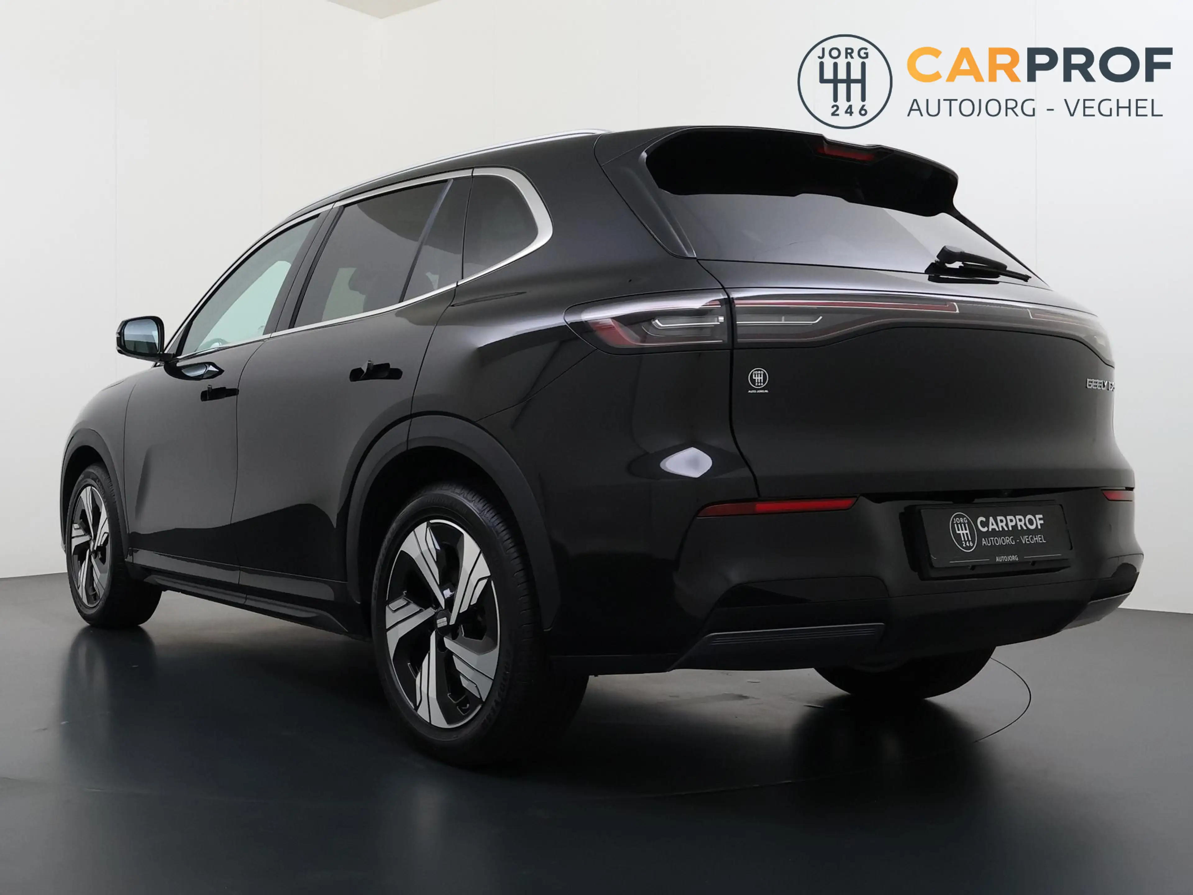 Geely E5 Max+ 68 kWh Panoramadak | 360 Camera | Stoelmassag — photo 2