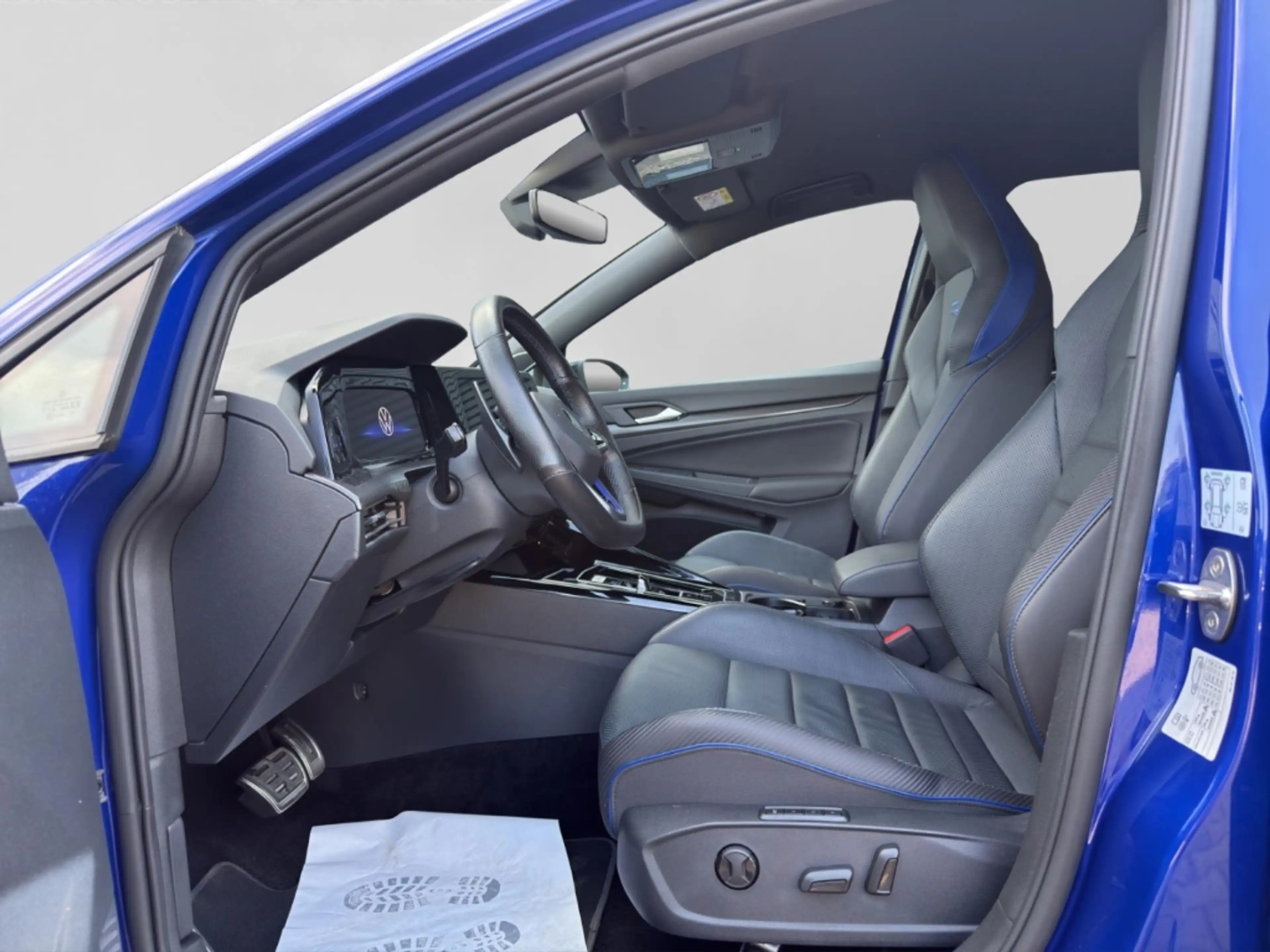 Volkswagen Golf R VIII 2.0 TSI Performance 20 Years Edition 333 Alu — photo 8