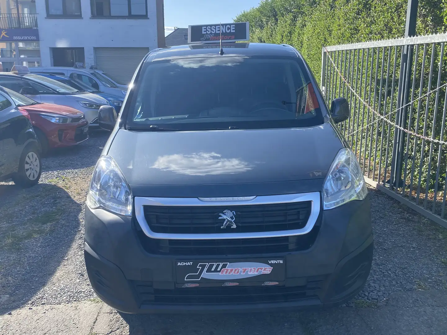 Peugeot Partner 1.6 ESSENCE UTILITAIRE**GARANTIE** Grau - 2