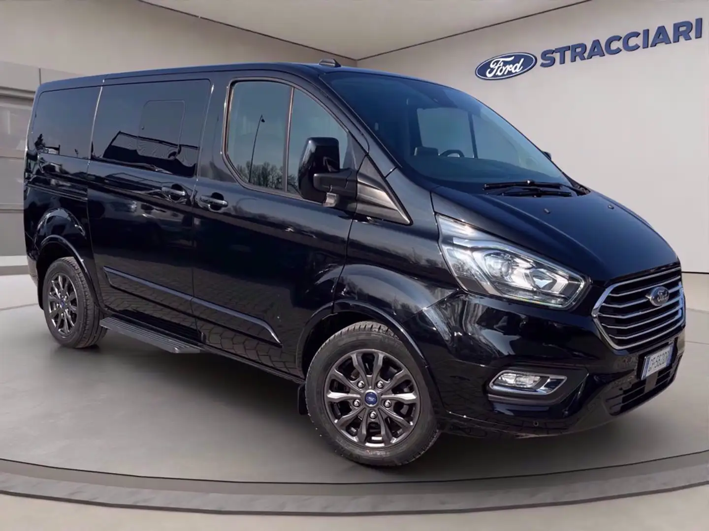 Ford Tourneo Custom 320 2.0 tdci 130cv Titanium L1H1 auto E6.2 Negro - 1