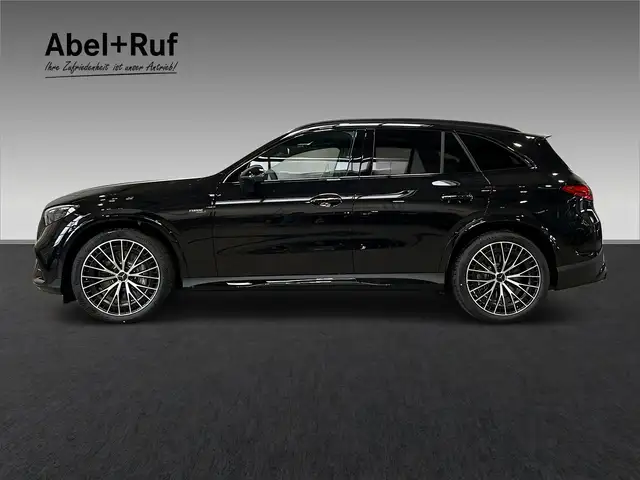 Mercedes-Benz GLC Class view 4