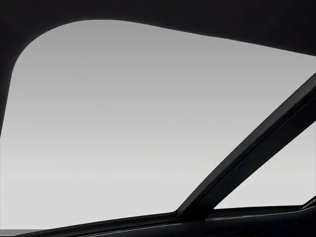 Mercedes-Benz GLC Class view 11