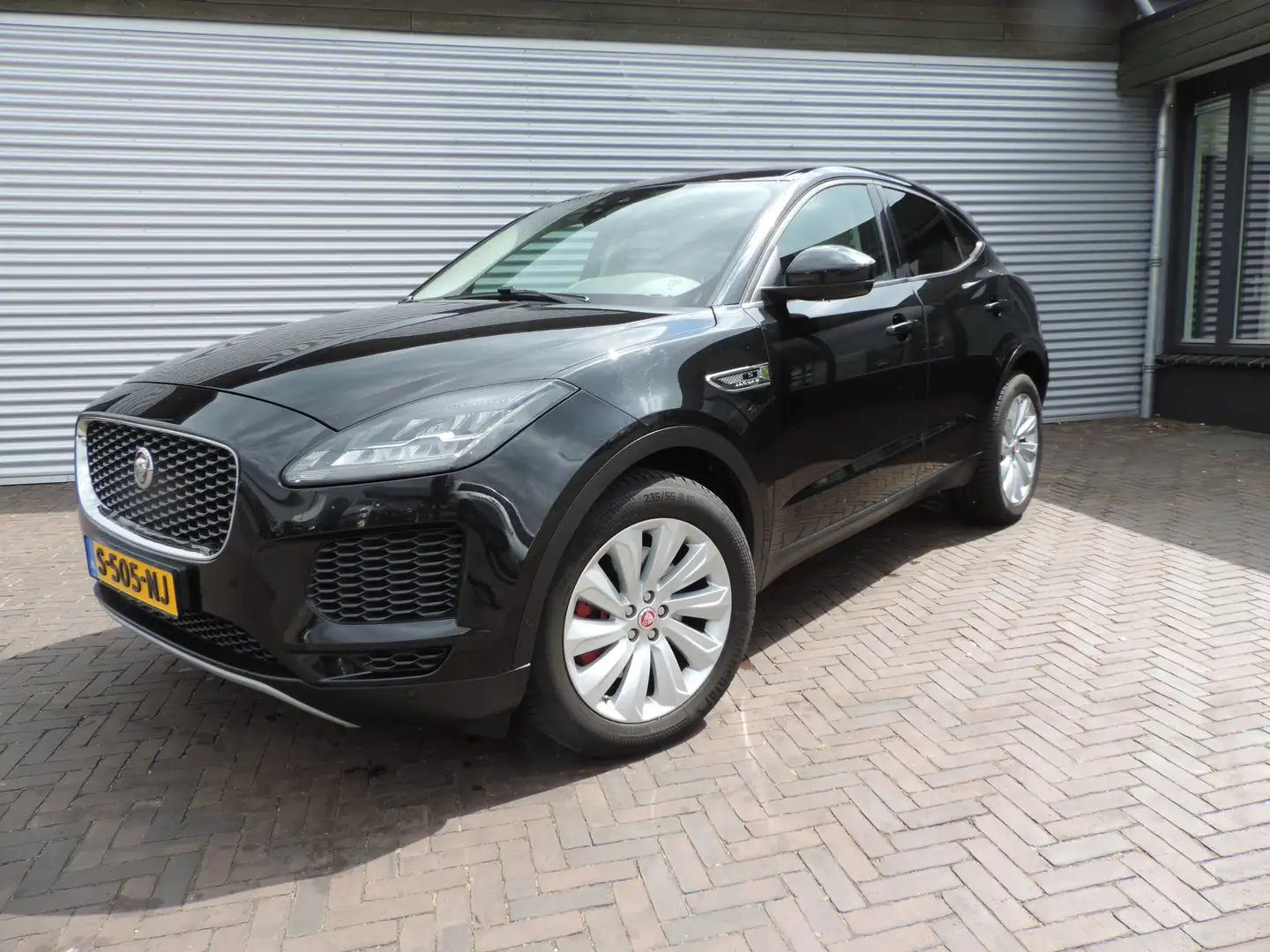jaguar e-pace