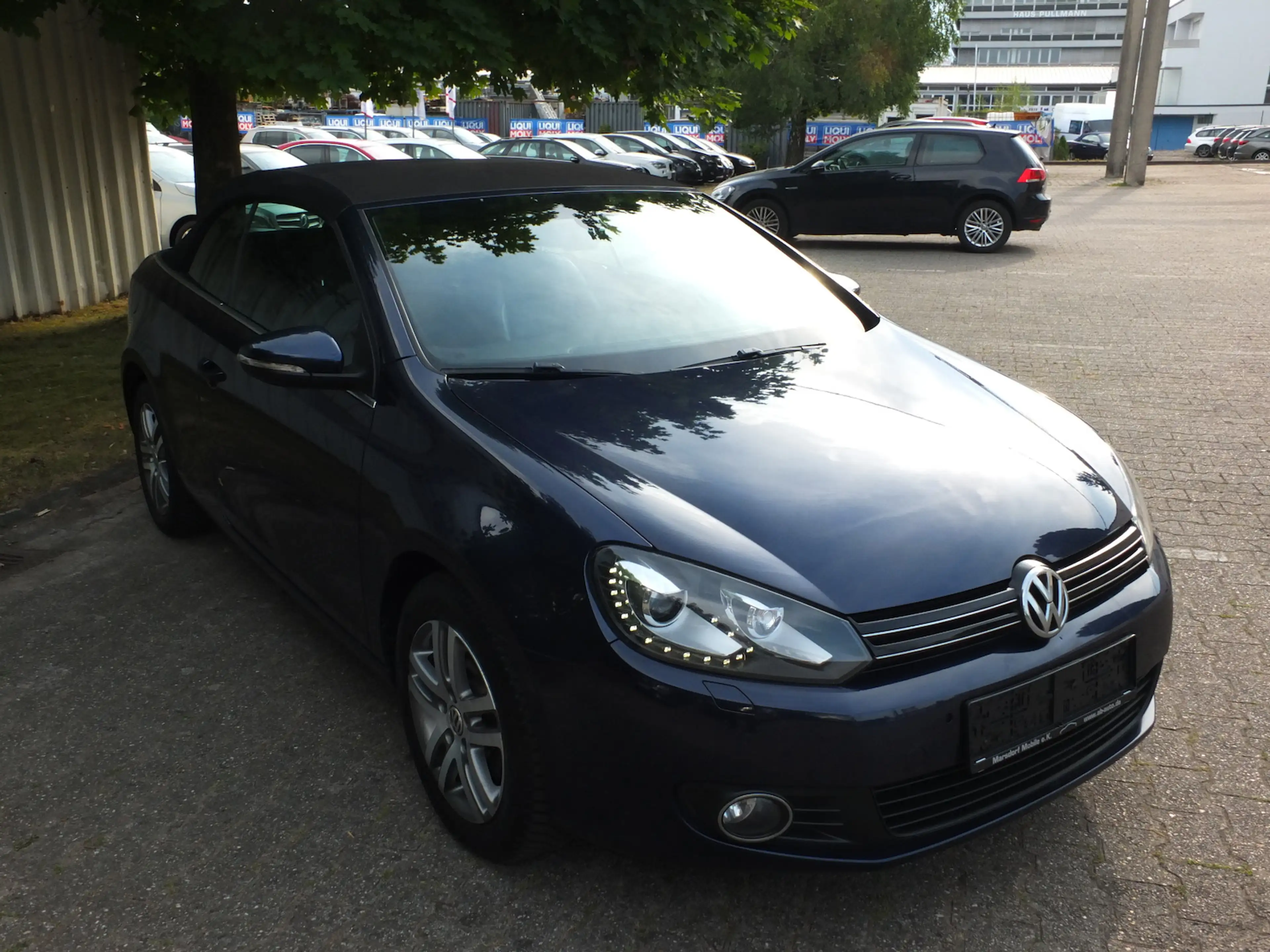 Volkswagen Golf Cabriolet LEDER XENON NAVI EINPARKHILFE TEMPOMAT — photo 4