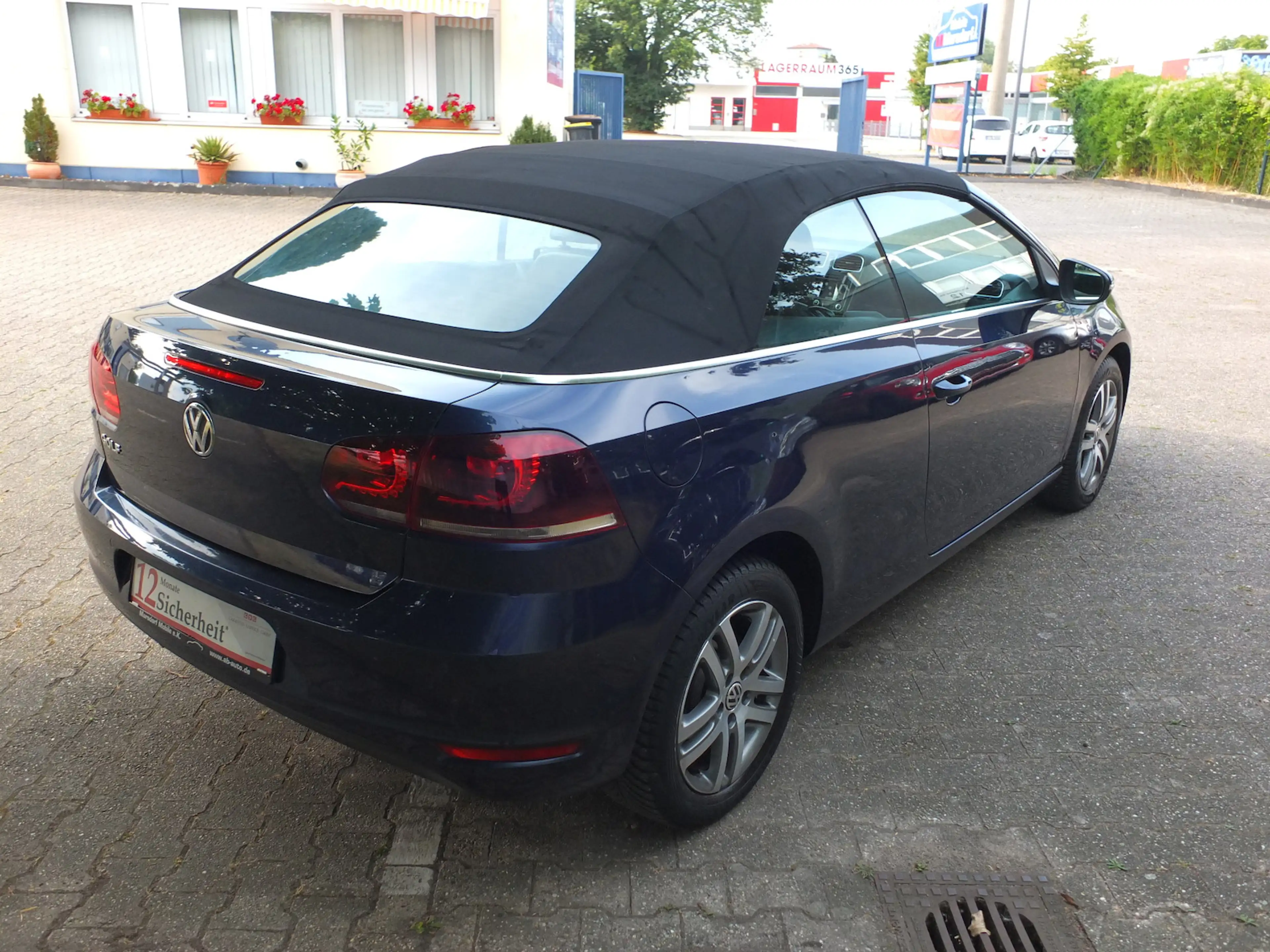 Volkswagen Golf Cabriolet LEDER XENON NAVI EINPARKHILFE TEMPOMAT — photo 5