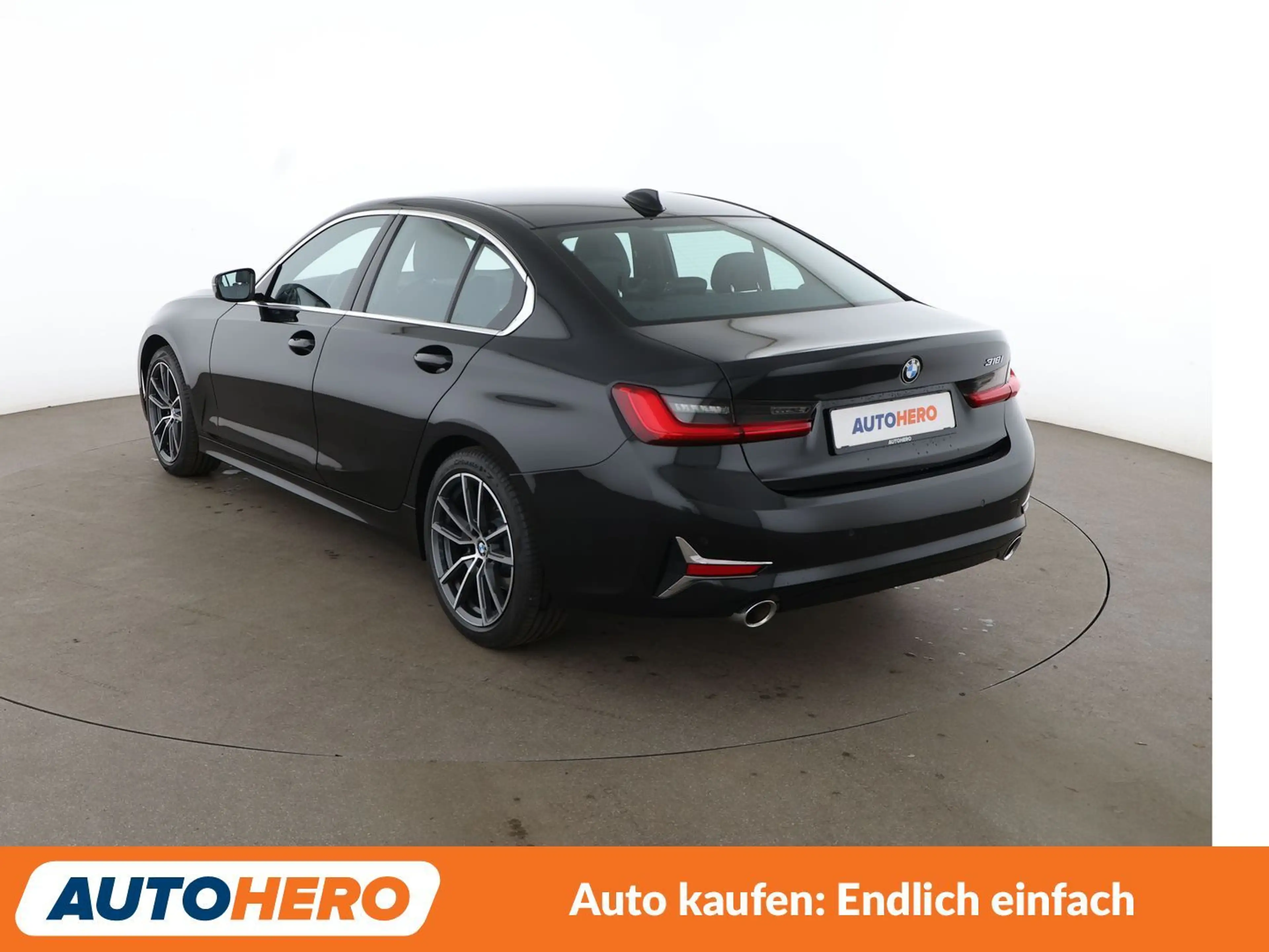 BMW 318 318i Luxury Line Aut.*NAVI*LED*TEMPO*PDC*SHZ* — photo 4