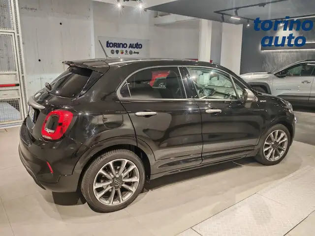 Fiat 500X view 4