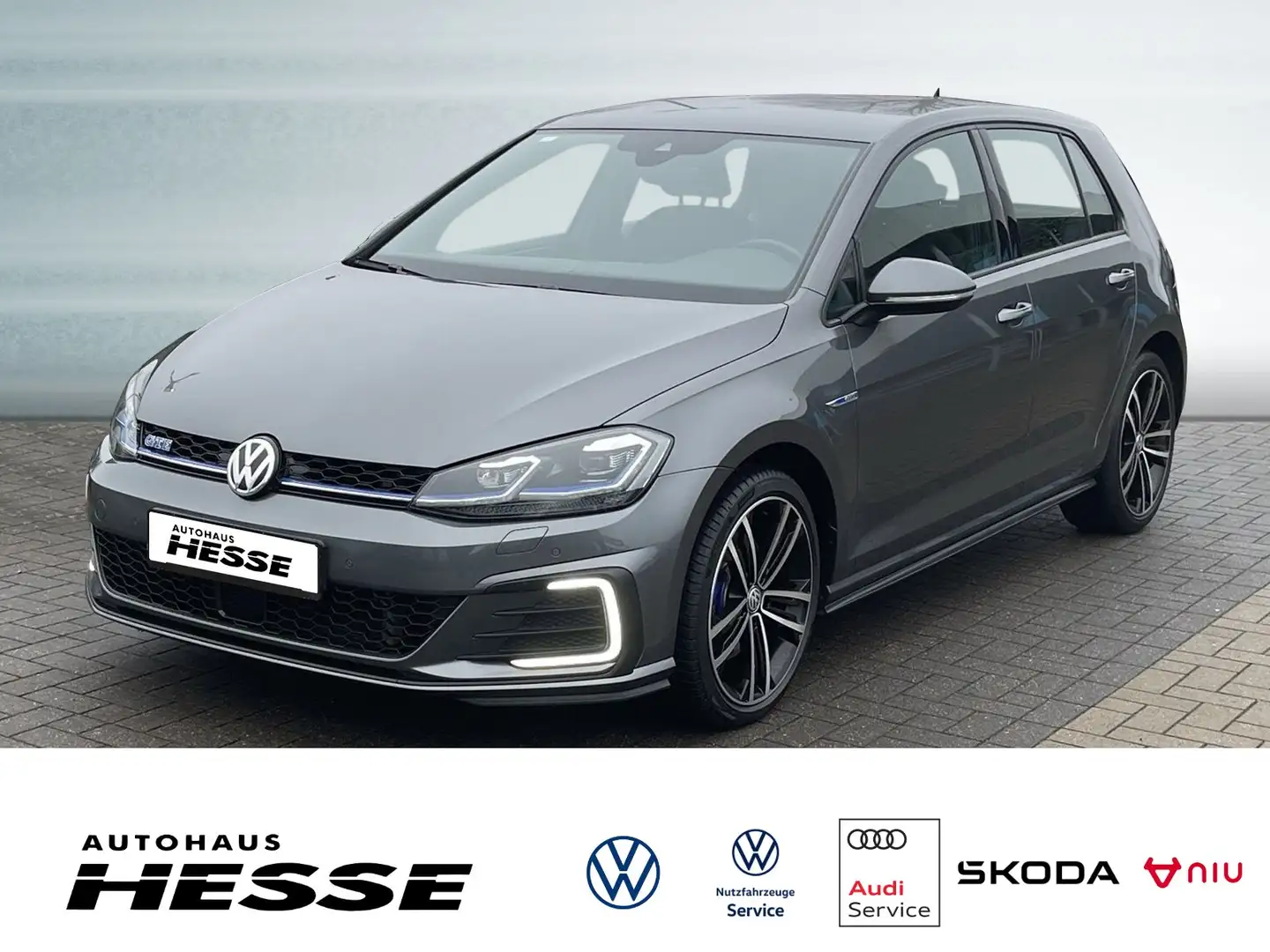 Volkswagen Golf GTE VII 1.4 TSI DSG, LED Navi App-Connect Gris - 1