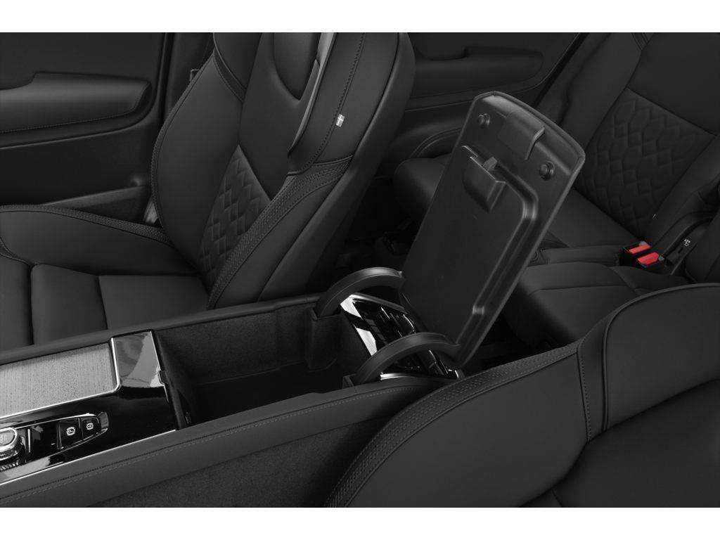 2026 Volvo XC90 T8 Plus Dark Theme thumb 10