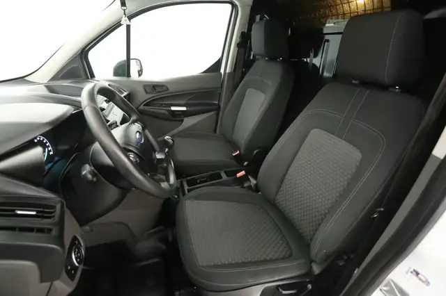 Ford Transit Connect view 9