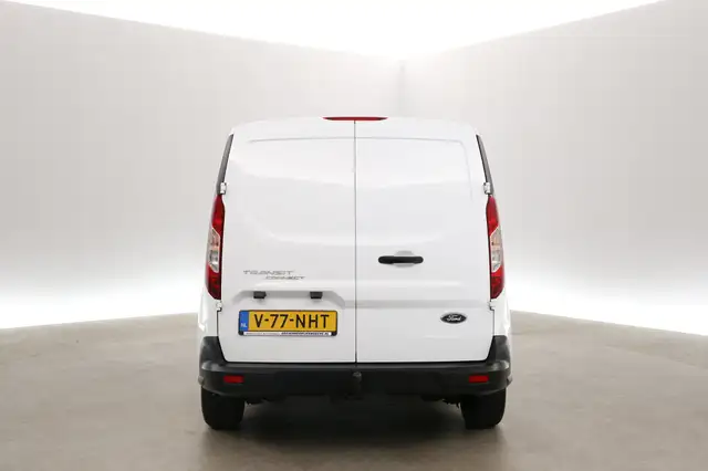 Ford Transit Connect view 23