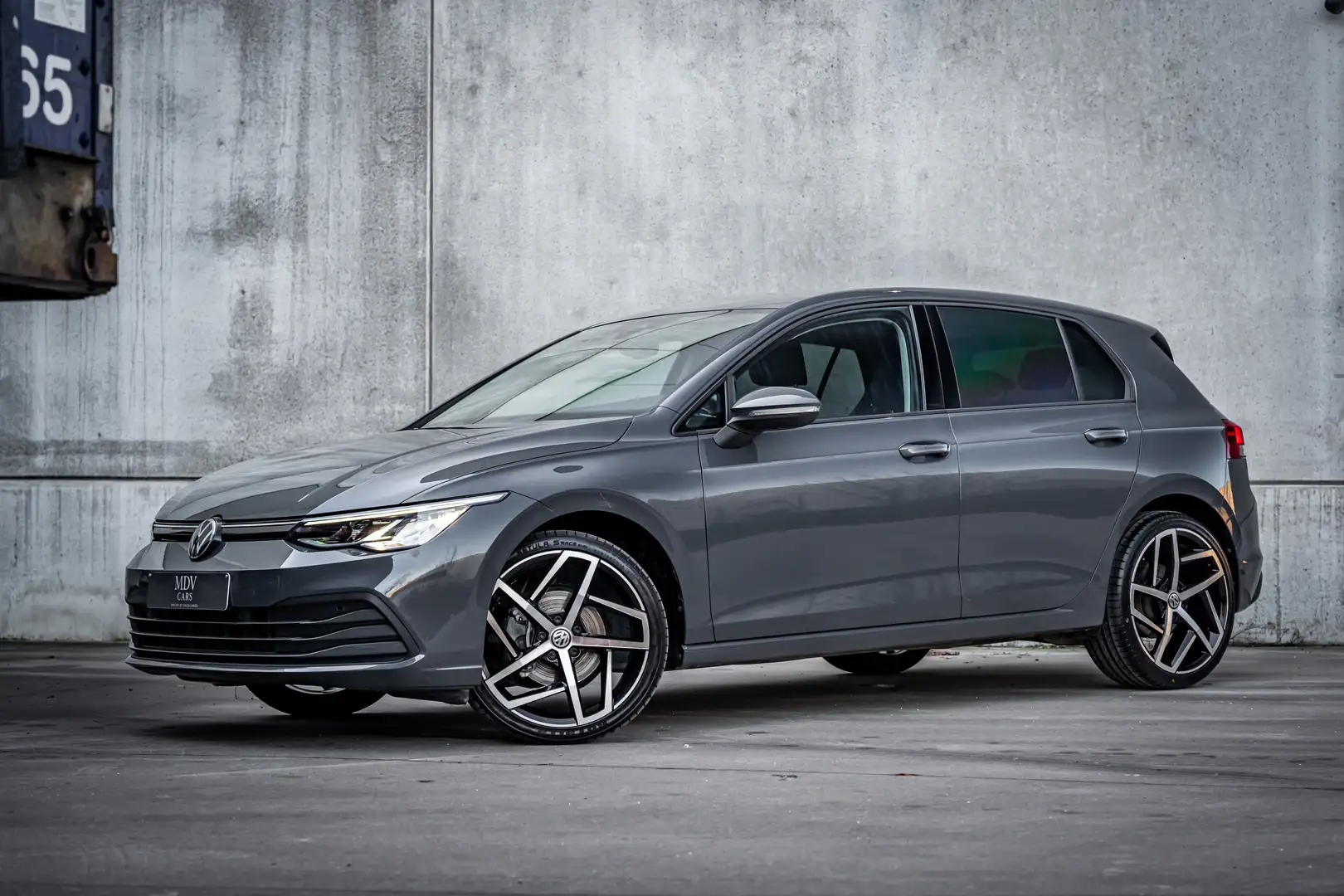 Volkswagen Golf R-LINELOOK Grau - 2