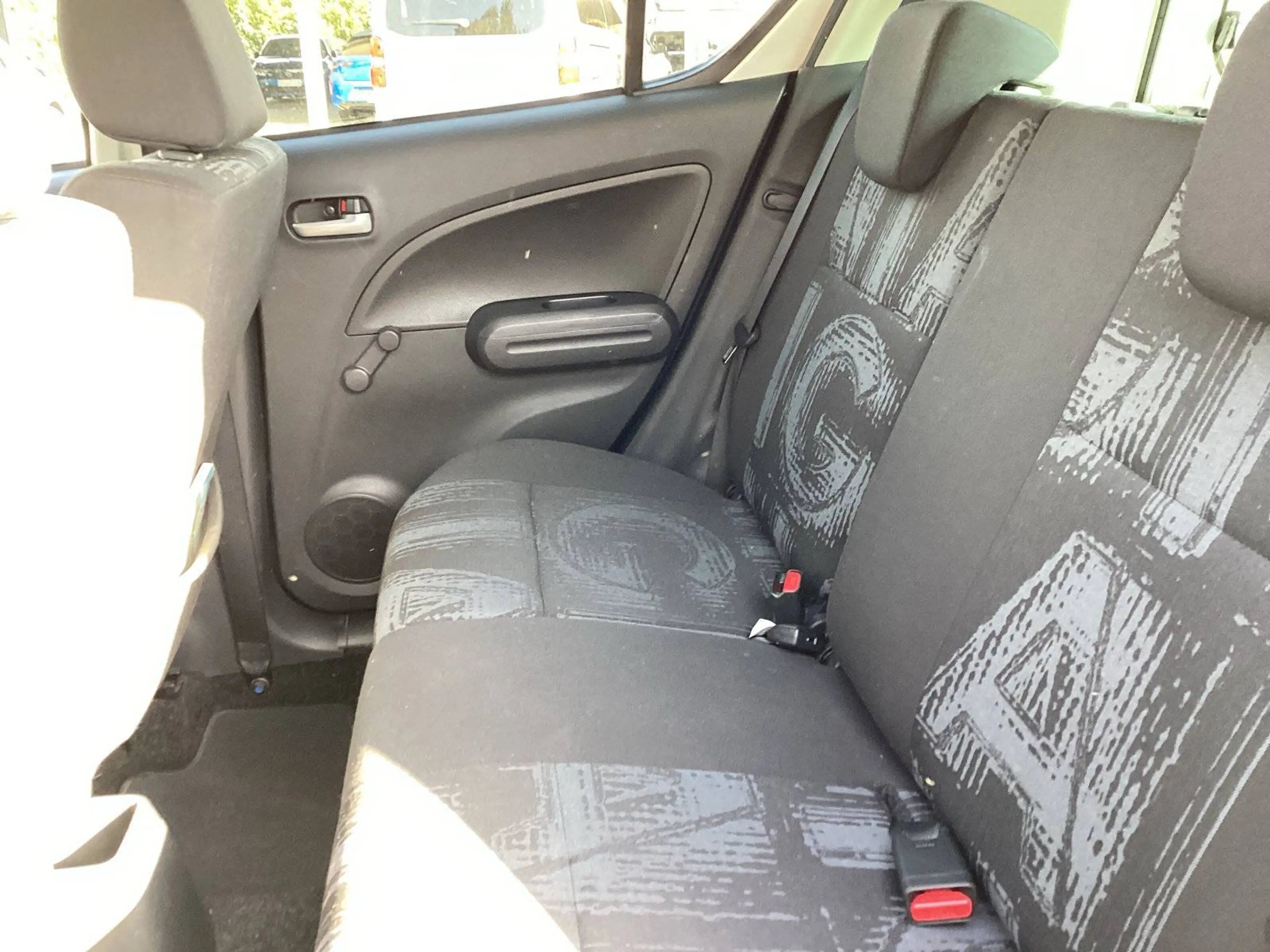 Opel Agila Edition mit Style-Paket — photo 12