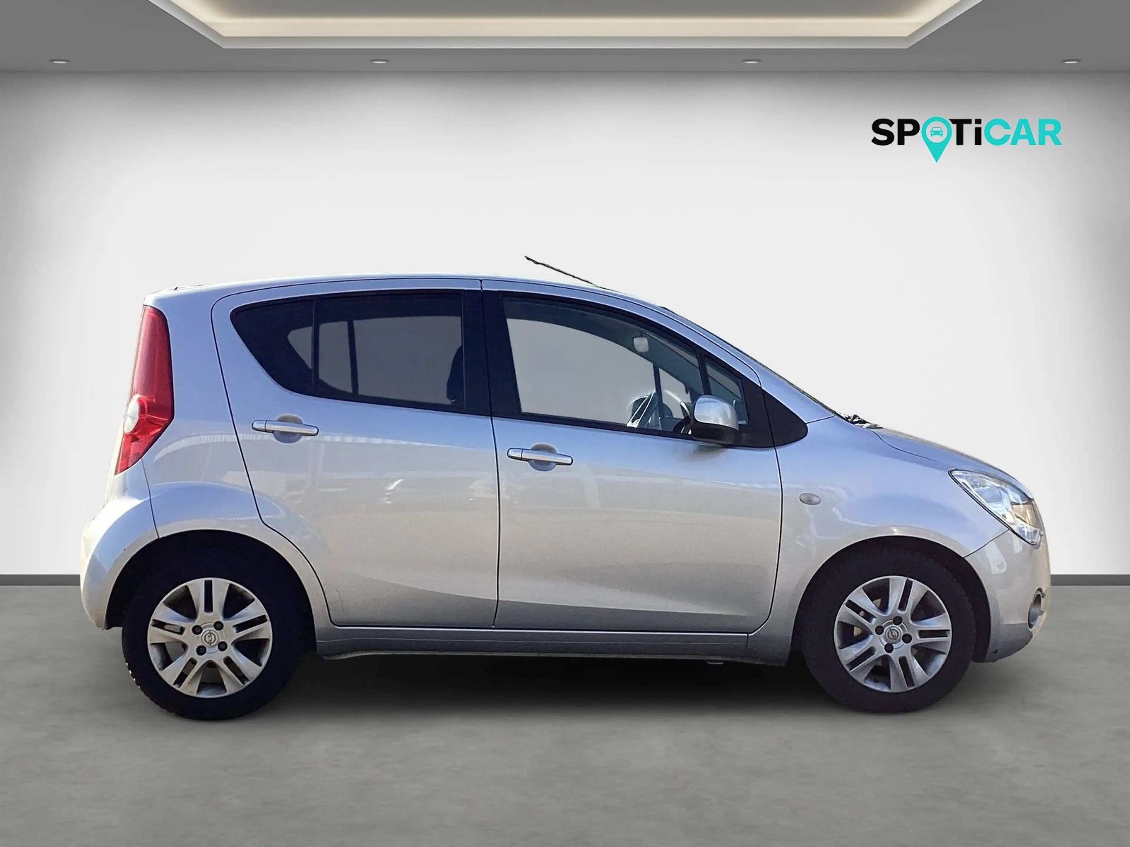 Opel Agila Edition mit Style-Paket — photo 6
