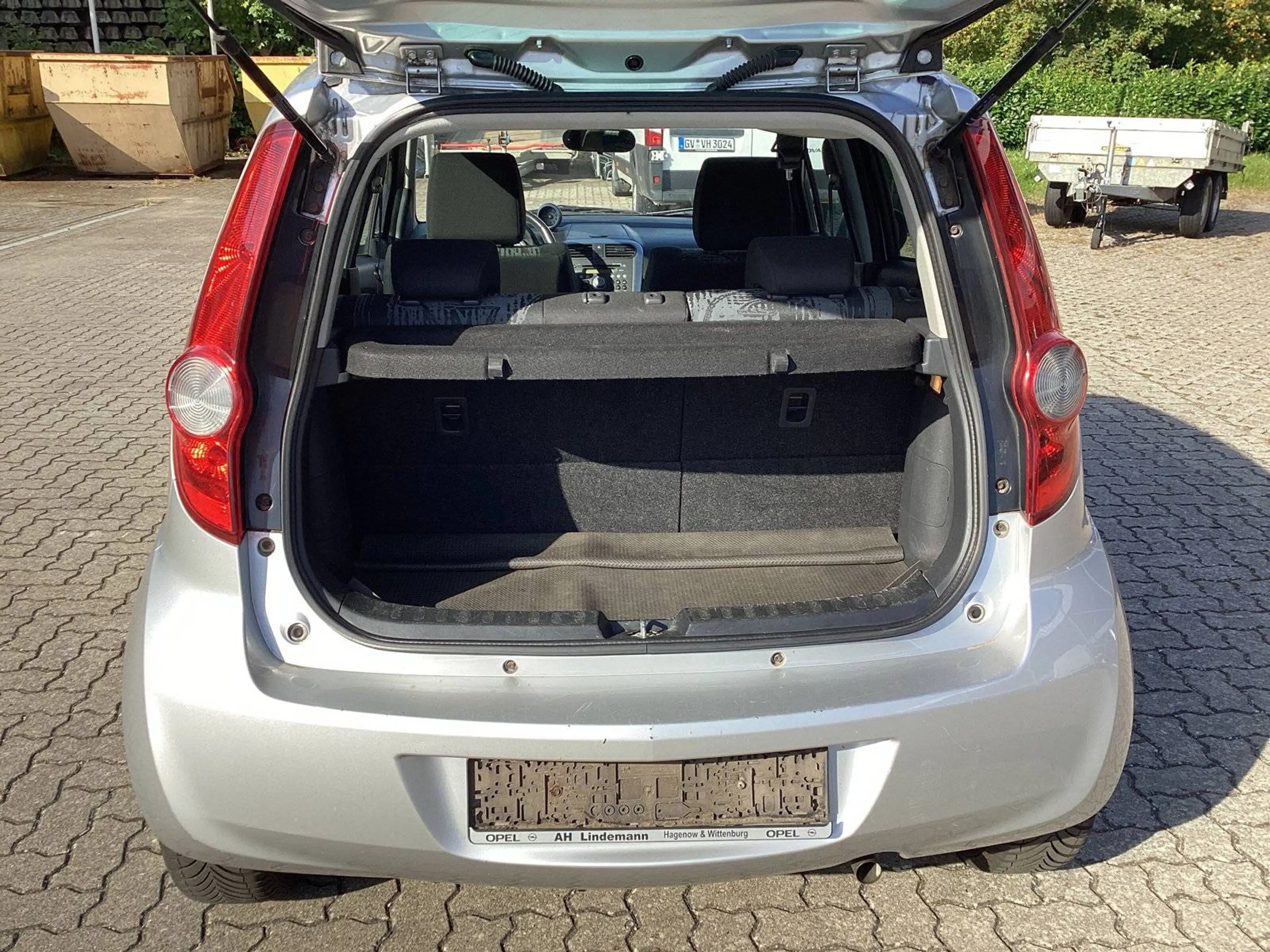 Opel Agila Edition mit Style-Paket — photo 9