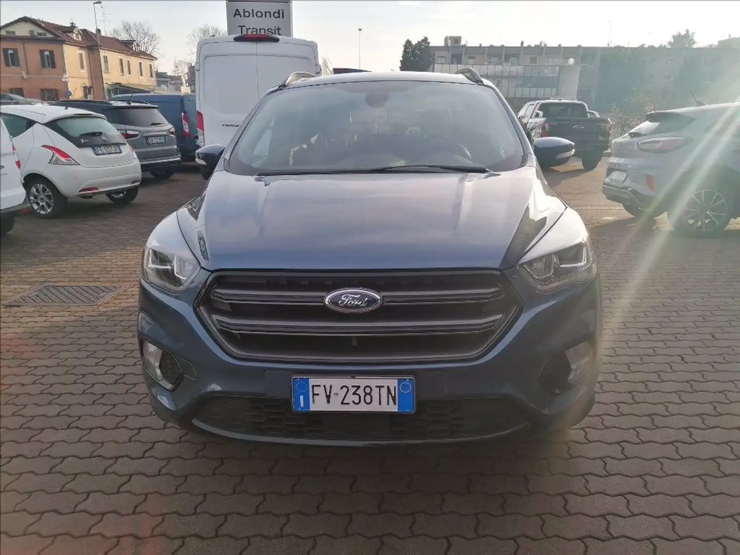 Ford Kuga 1.5 ecoboost ST-Line s&s 2wd 120cv Blu/Azzurro - 2