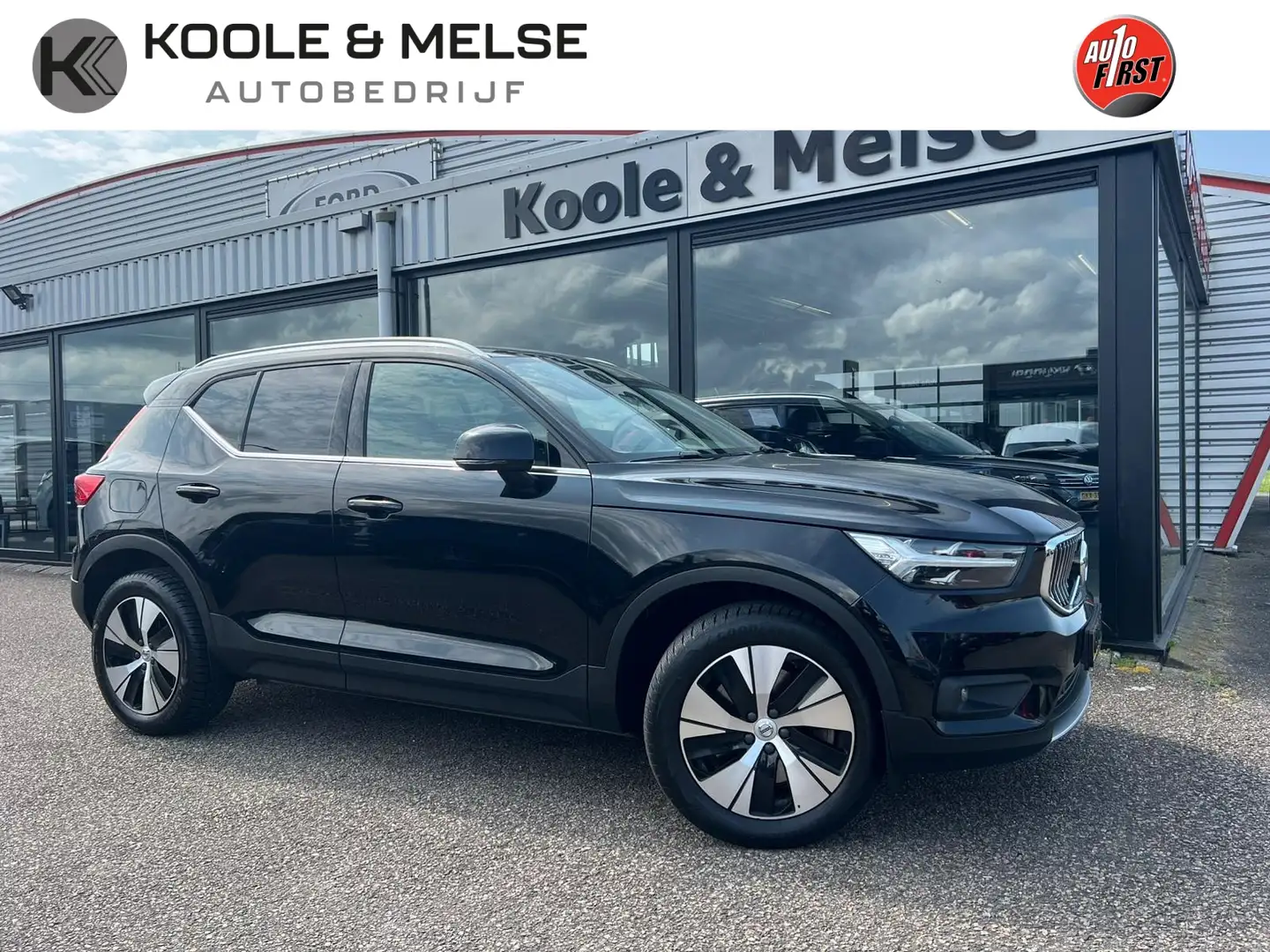 Volvo XC40 Volvo XC40 1.5 T5 262pk Recharge PHEV Inscription Zwart - 1