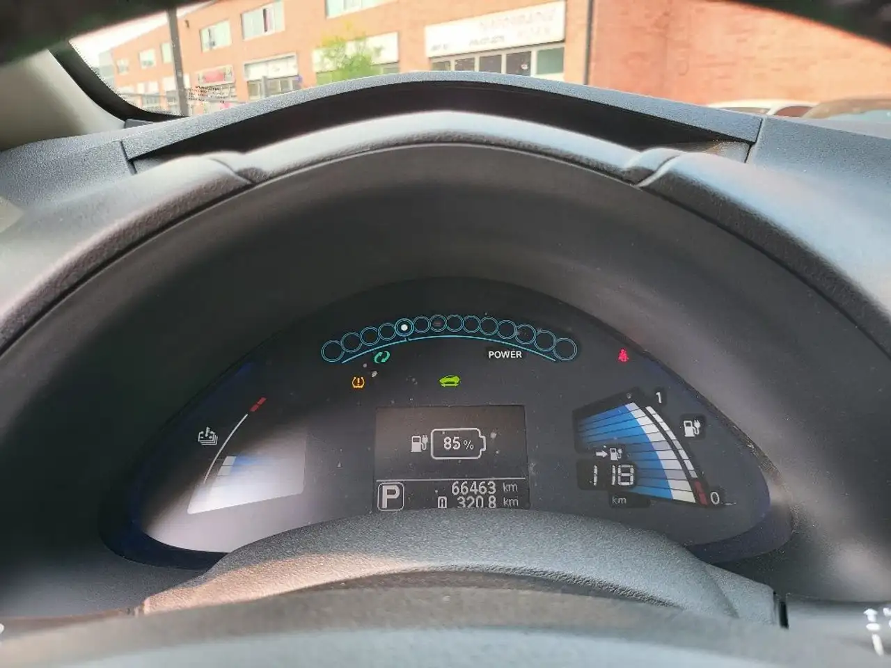 Nissan Leaf снимка Nissan Leaf