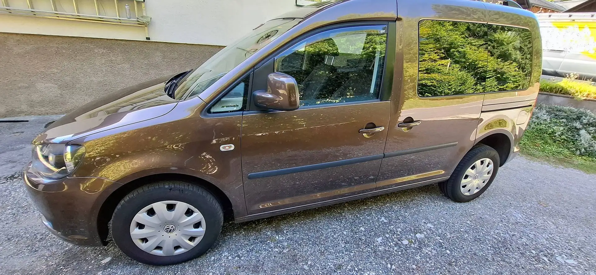 Volkswagen Caddy 1,6 TDI Trendline Braun - 2