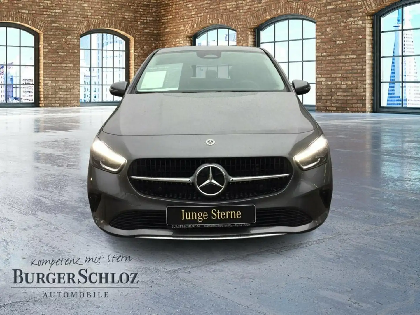 Mercedes-Benz B 180 AHK AUT Fernlichtass. Kam. KlimaA LED LM Grau - 2