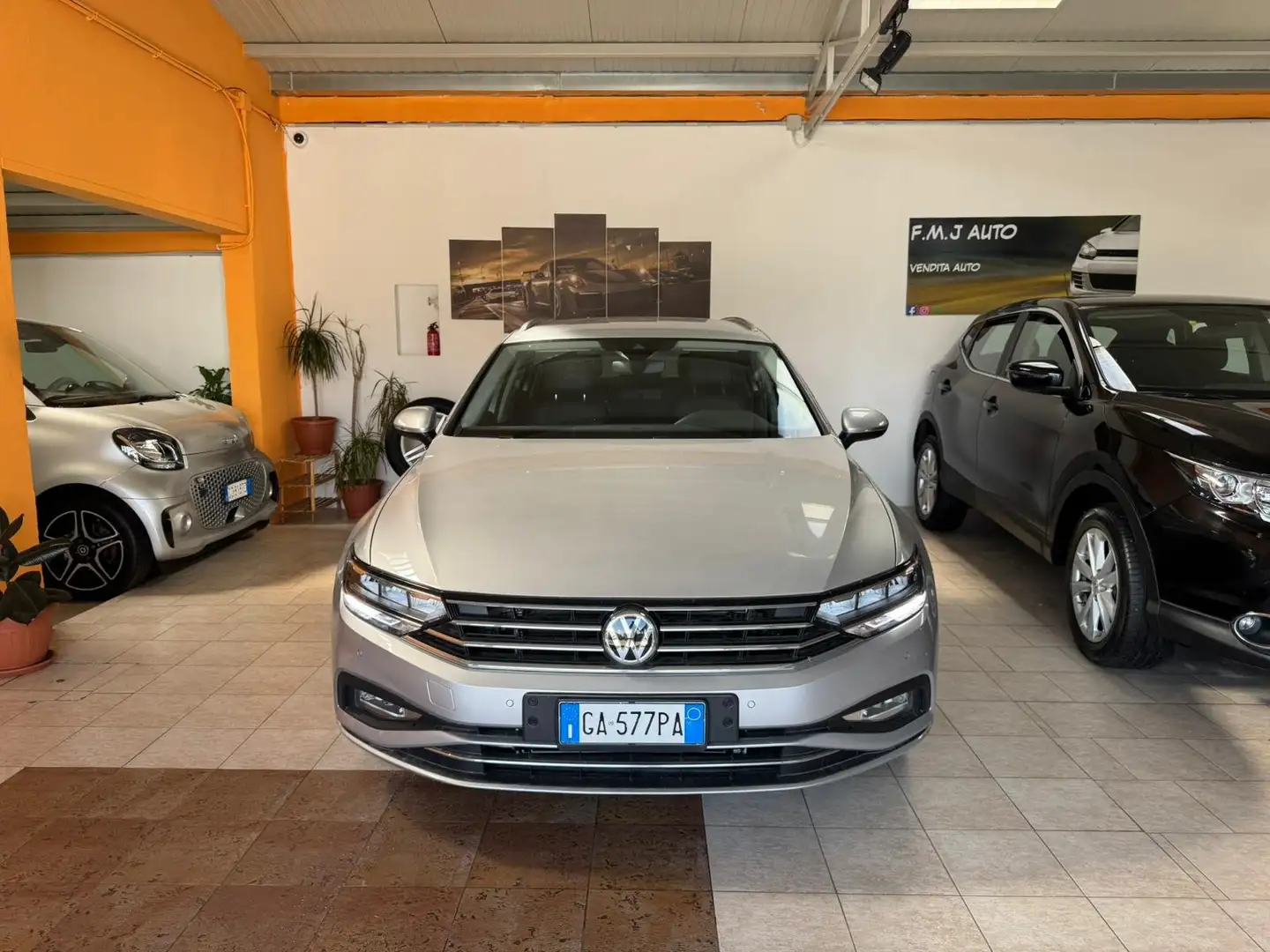 Volkswagen Passat Variant Passat Variant 2.0 tdi Executive 150cv dsg Plateado - 2