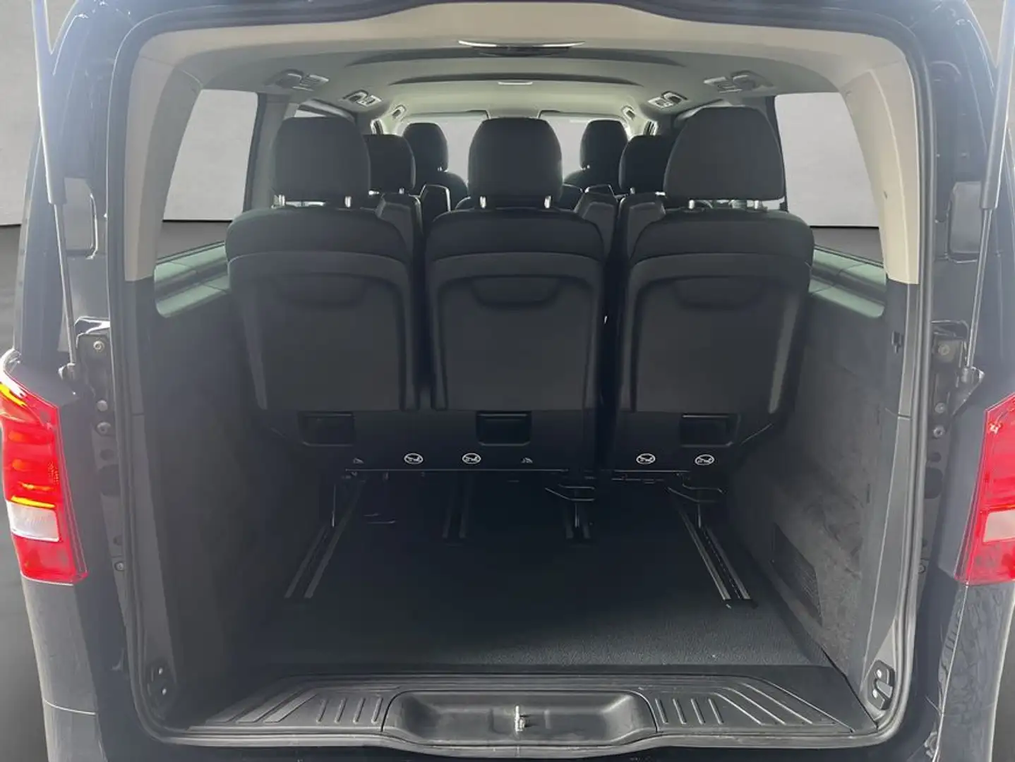 Mercedes-Benz Vito Vito Schwarz - 2