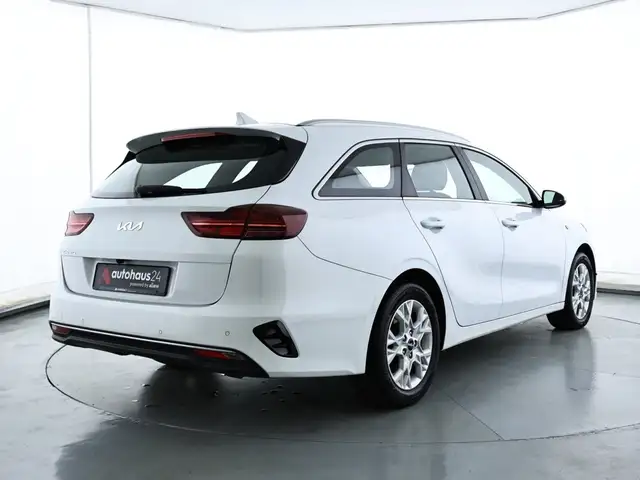 Kia Ceed view 5
