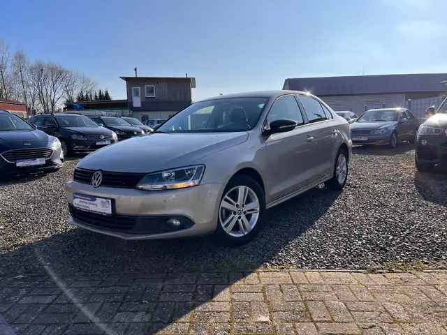 Volkswagen Jetta Jetta *Autom.*HU/AU*SHZ*PDC*Serv./Insp. NEU*