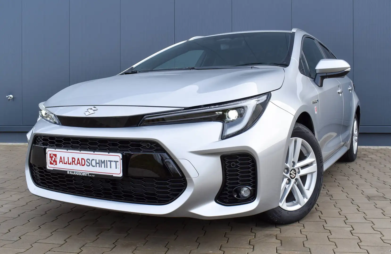 Suzuki Swace Comfort+ 1.8l CVT Hybrid Silber - 1