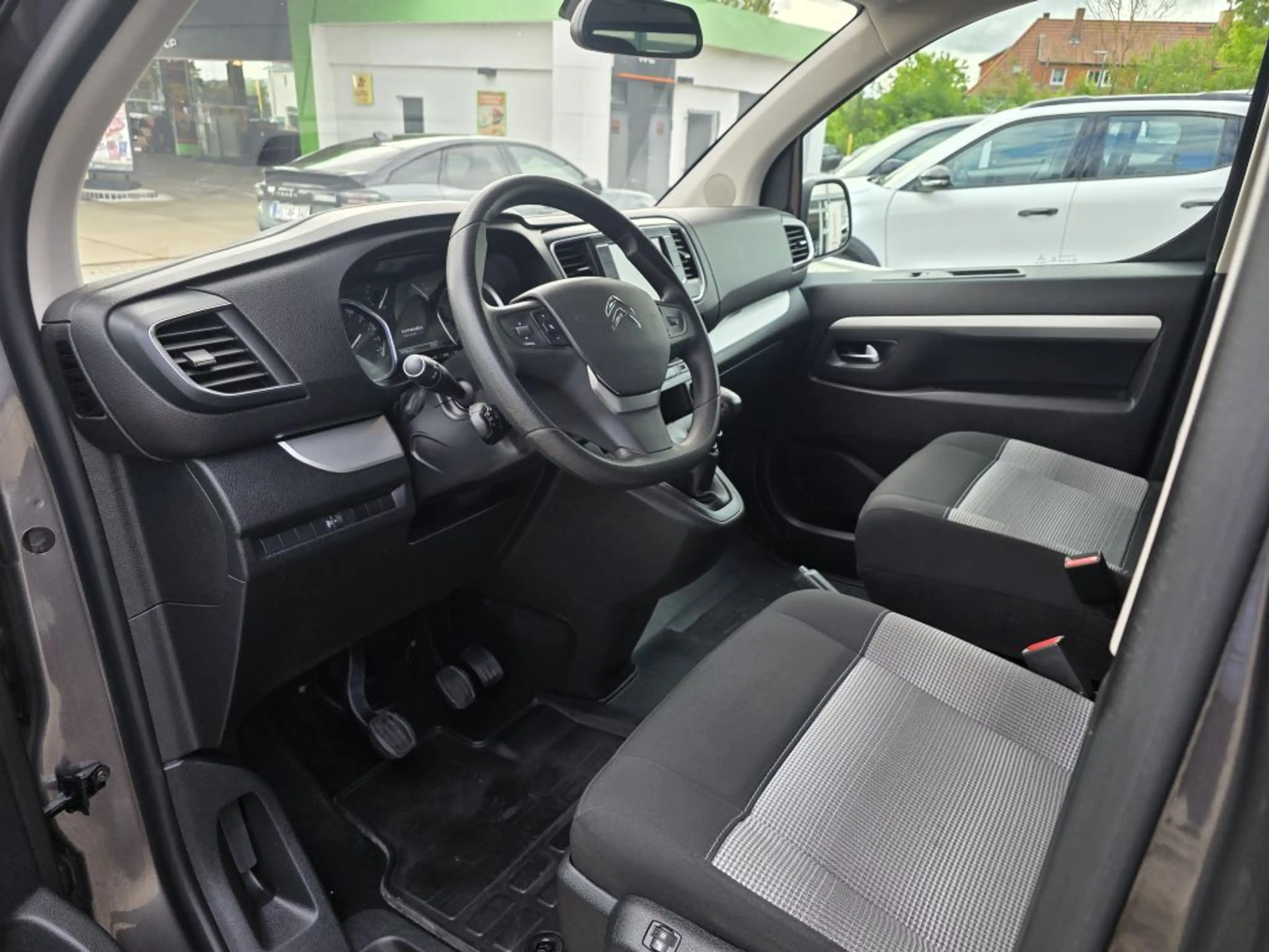 Citroen Spacetourer M 2.0 BlueHDi 145 S&S Feel — photo 6