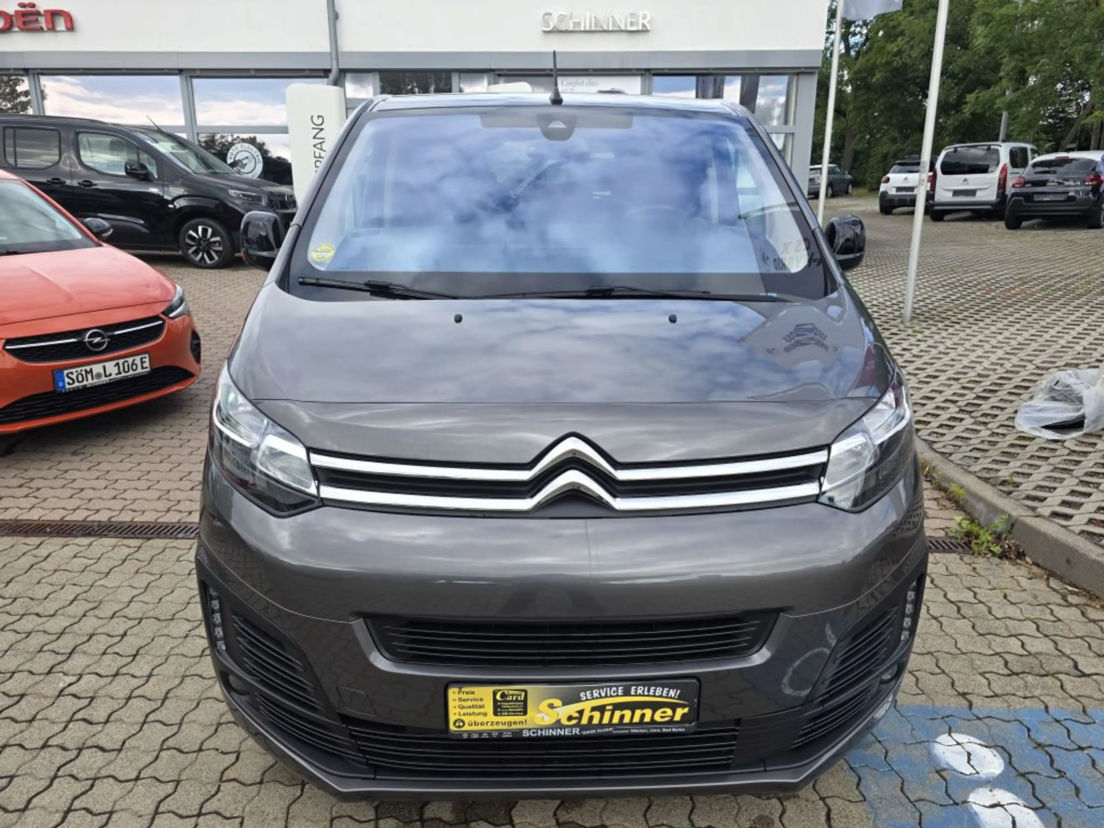Citroen Spacetourer M 2.0 BlueHDi 145 S&S Feel — photo 13