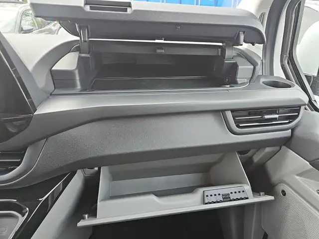 Ford Transit Custom Tourneo Custom Bus Sport 320L1 2,0L Eblue 170PS A AWD Ansicht 21