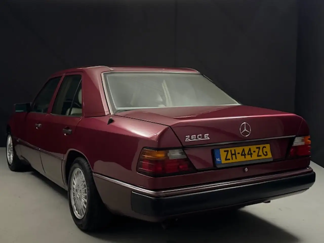 Mercedes-Benz 500 200-500 (W124) 260 E *Sportline*, foto 8