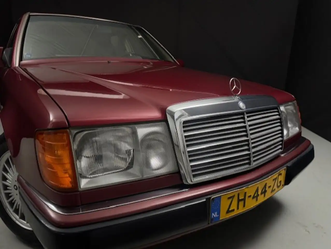 Mercedes-Benz 500 200-500 (W124) 260 E *Sportline*, foto 3